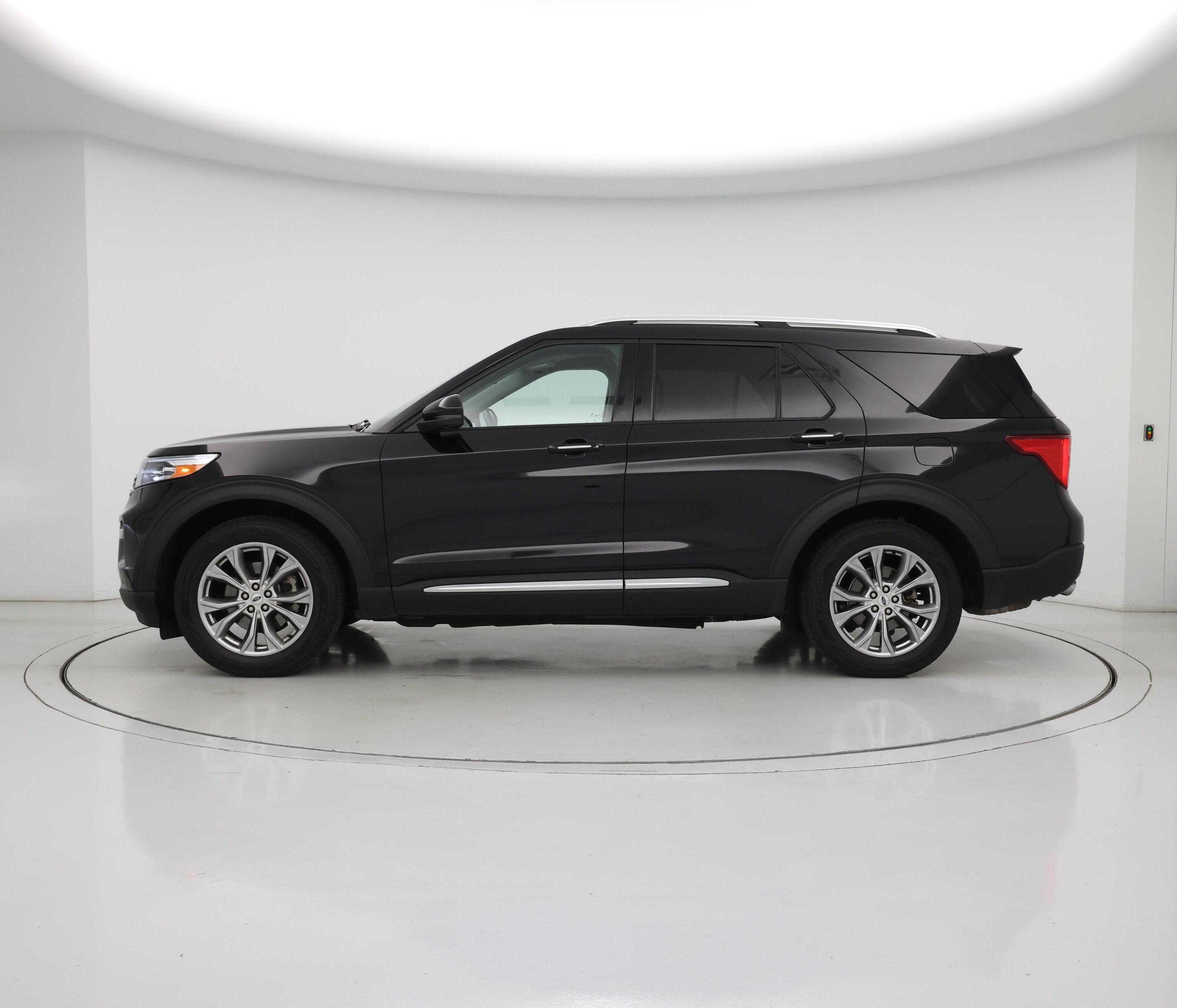 Thumbnail: 2021 Ford Explorer - 3