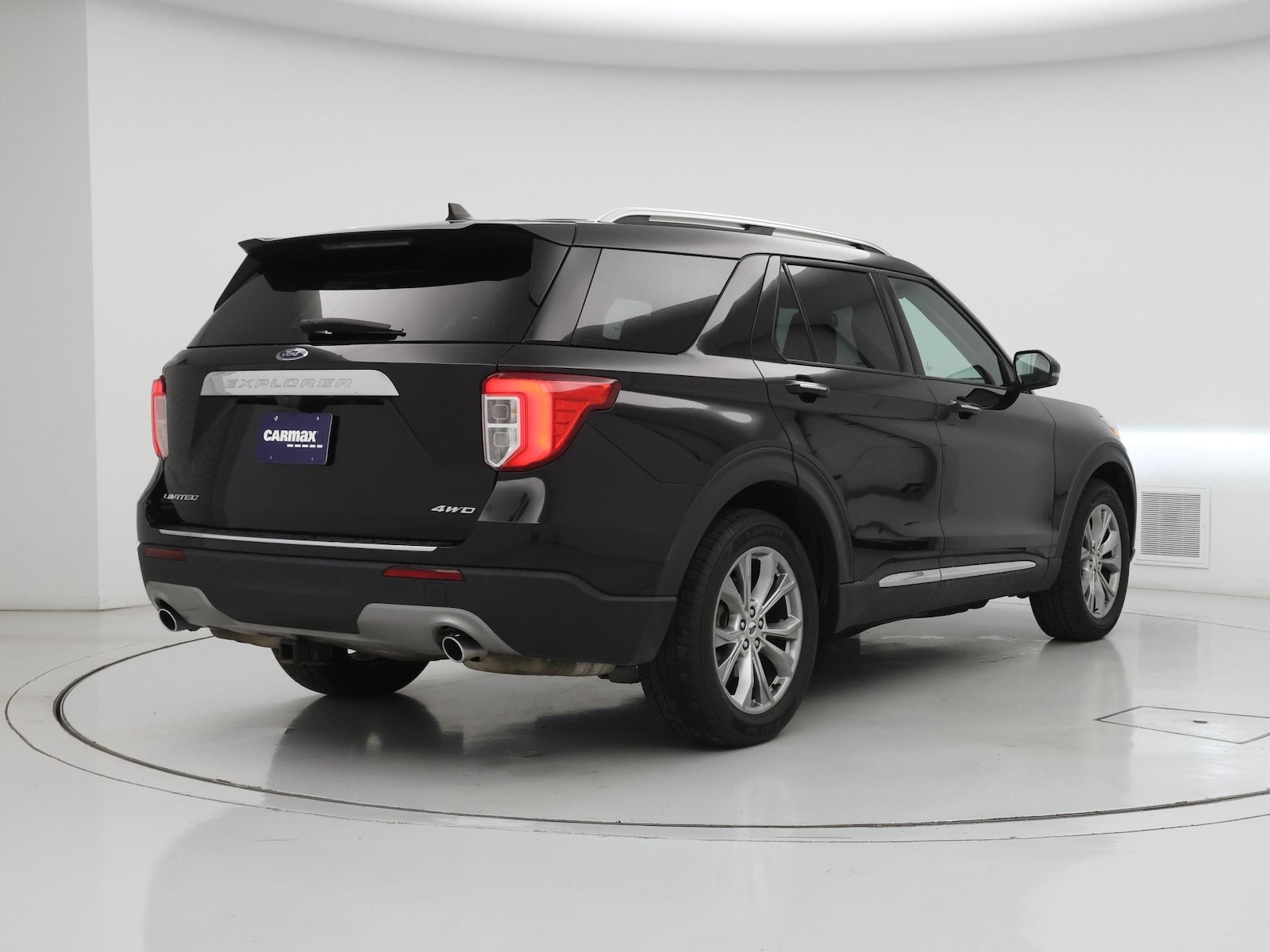 2021 Ford Explorer Limited - Photo 9