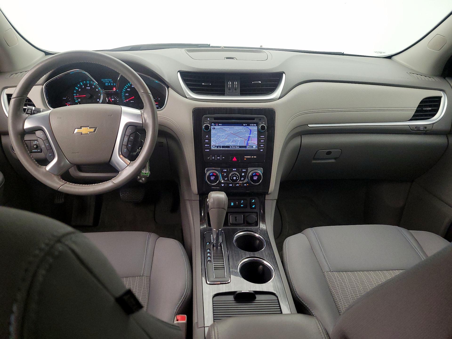 Thumbnail: 2015 Chevrolet Traverse - 9