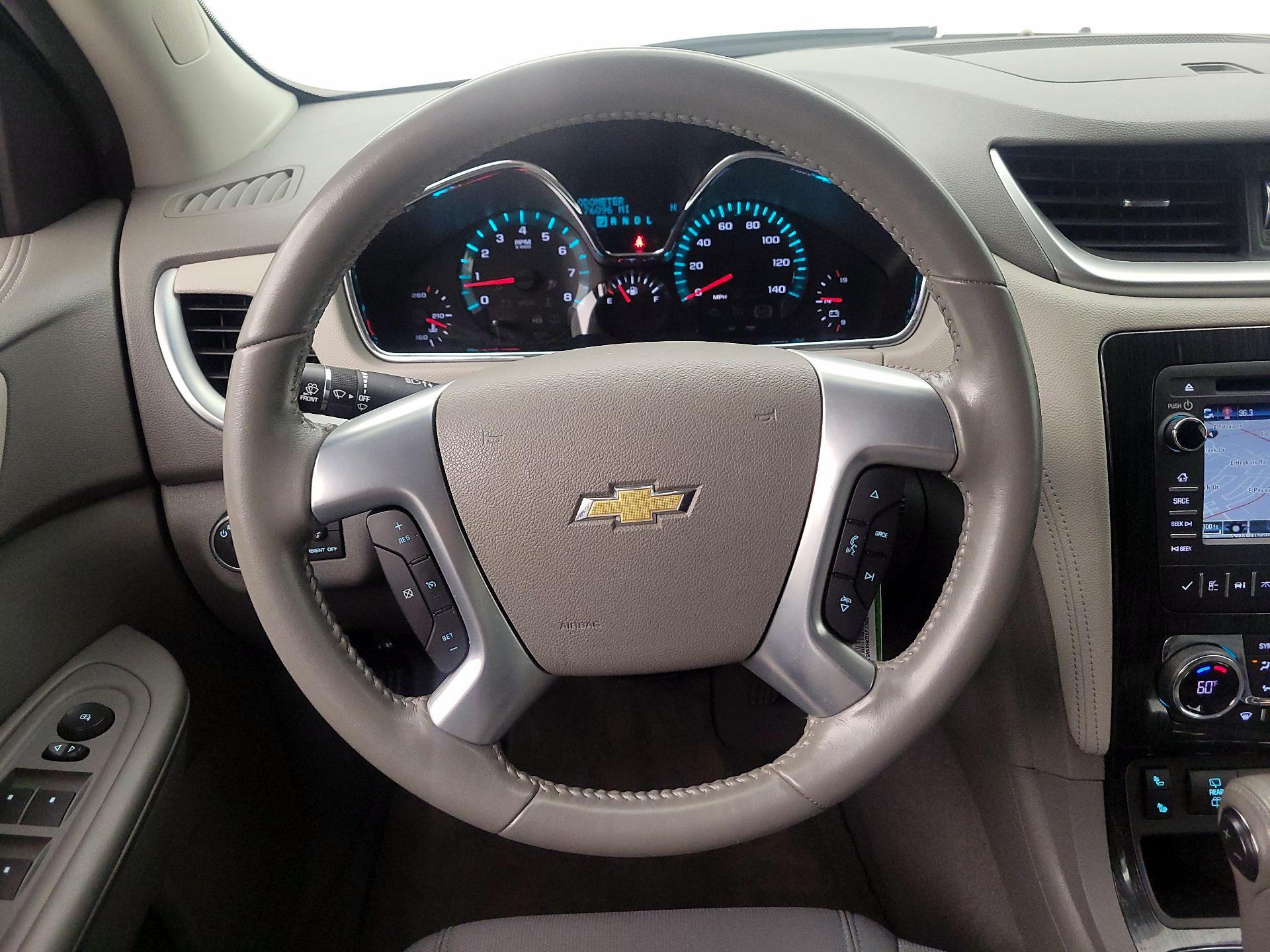 Thumbnail: 2015 Chevrolet Traverse - 10