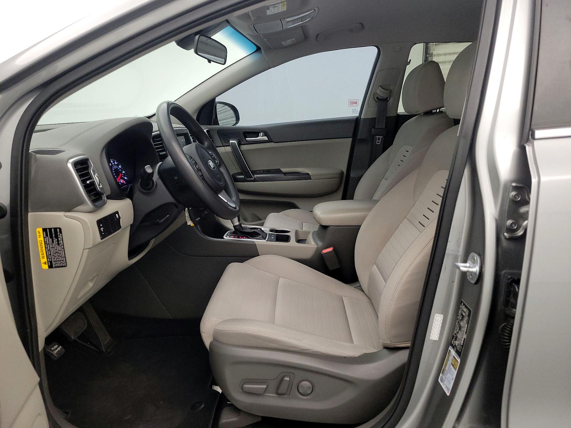 Thumbnail: 2019 Kia Sportage - 11