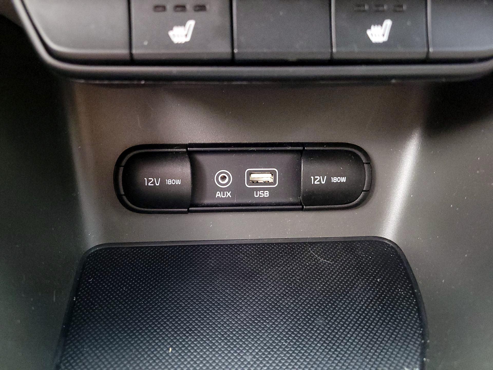 Thumbnail: 2019 Kia Sportage - 18