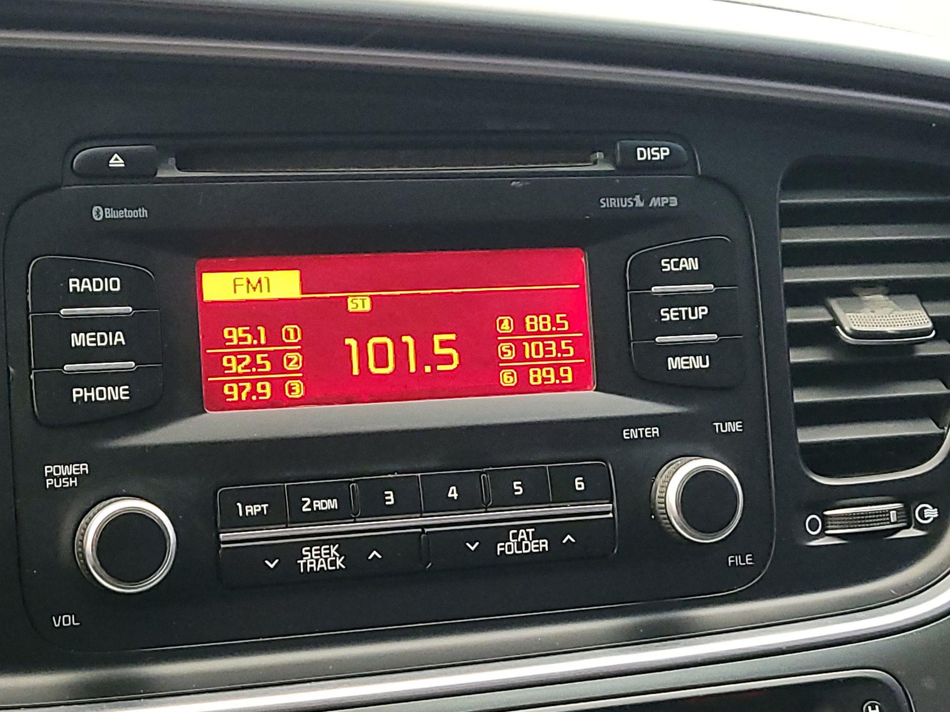 Thumbnail: 2015 Kia Optima - 14