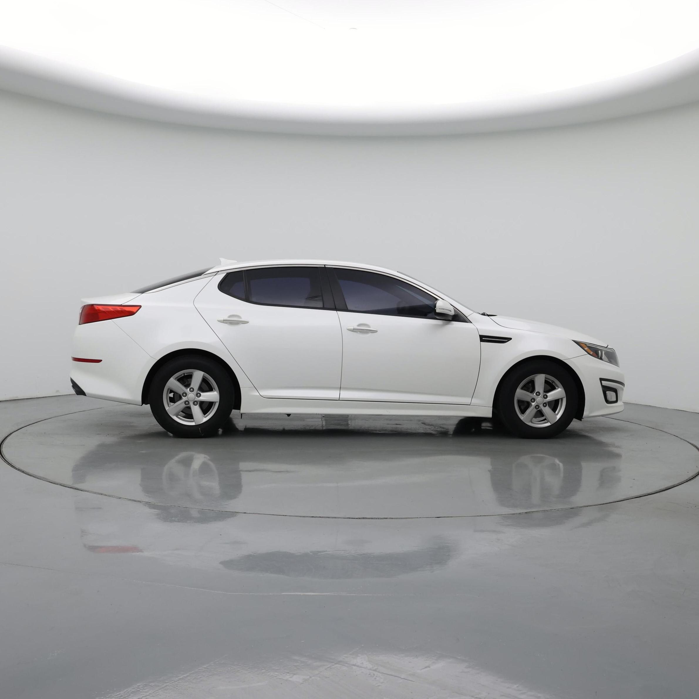 Thumbnail: 2015 Kia Optima - 7