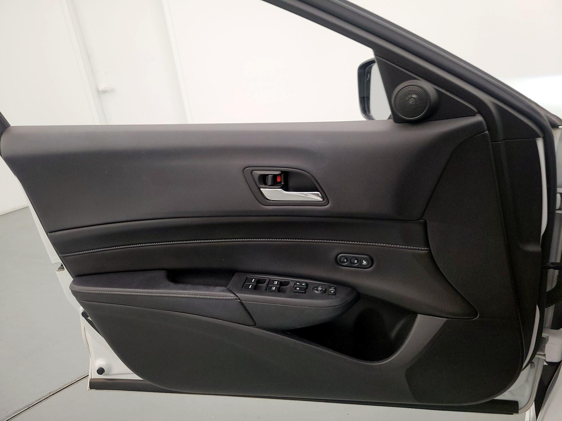 Thumbnail: 2016 Acura ILX - 12