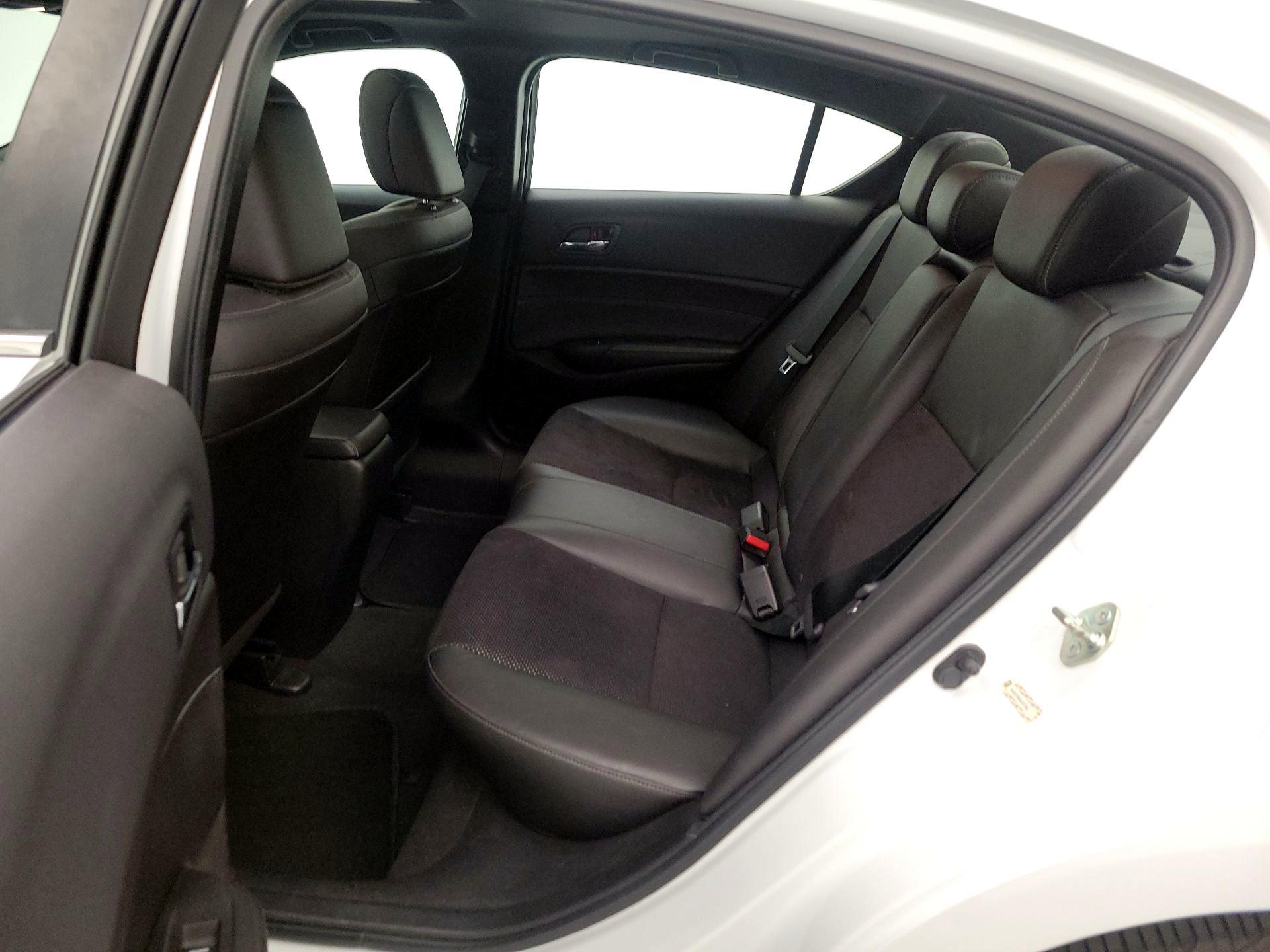 Thumbnail: 2016 Acura ILX - 19