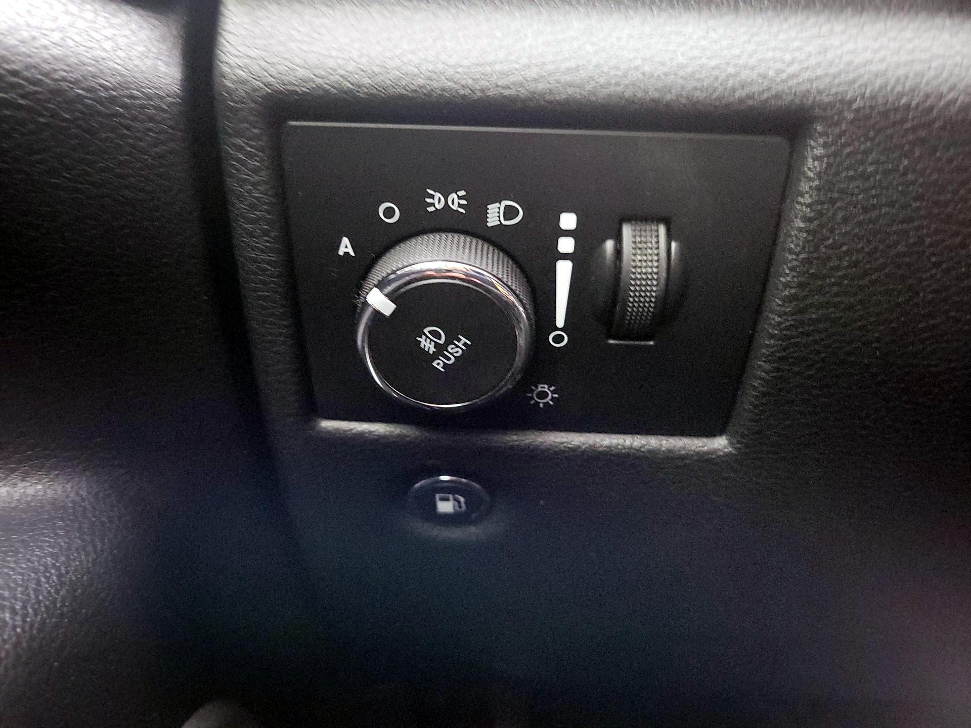 Thumbnail: 2019 Jeep Grand Cherokee - 13