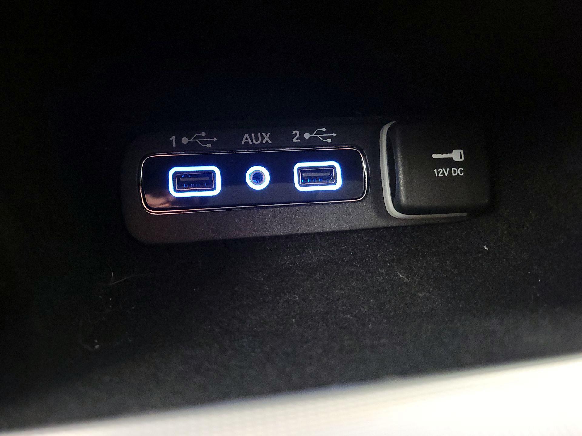 Thumbnail: 2019 Jeep Grand Cherokee - 18