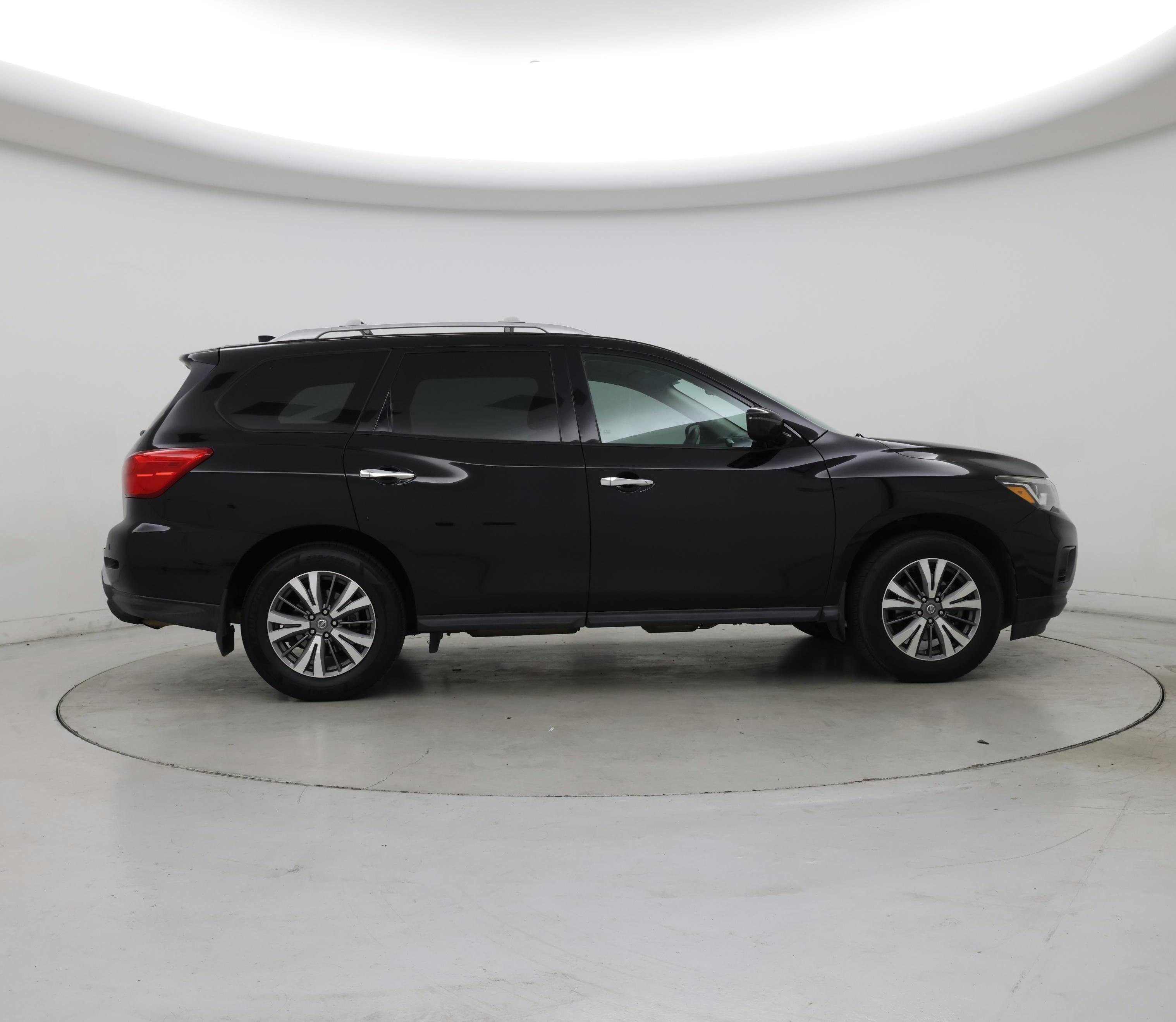 Thumbnail: 2020 Nissan Pathfinder - 7