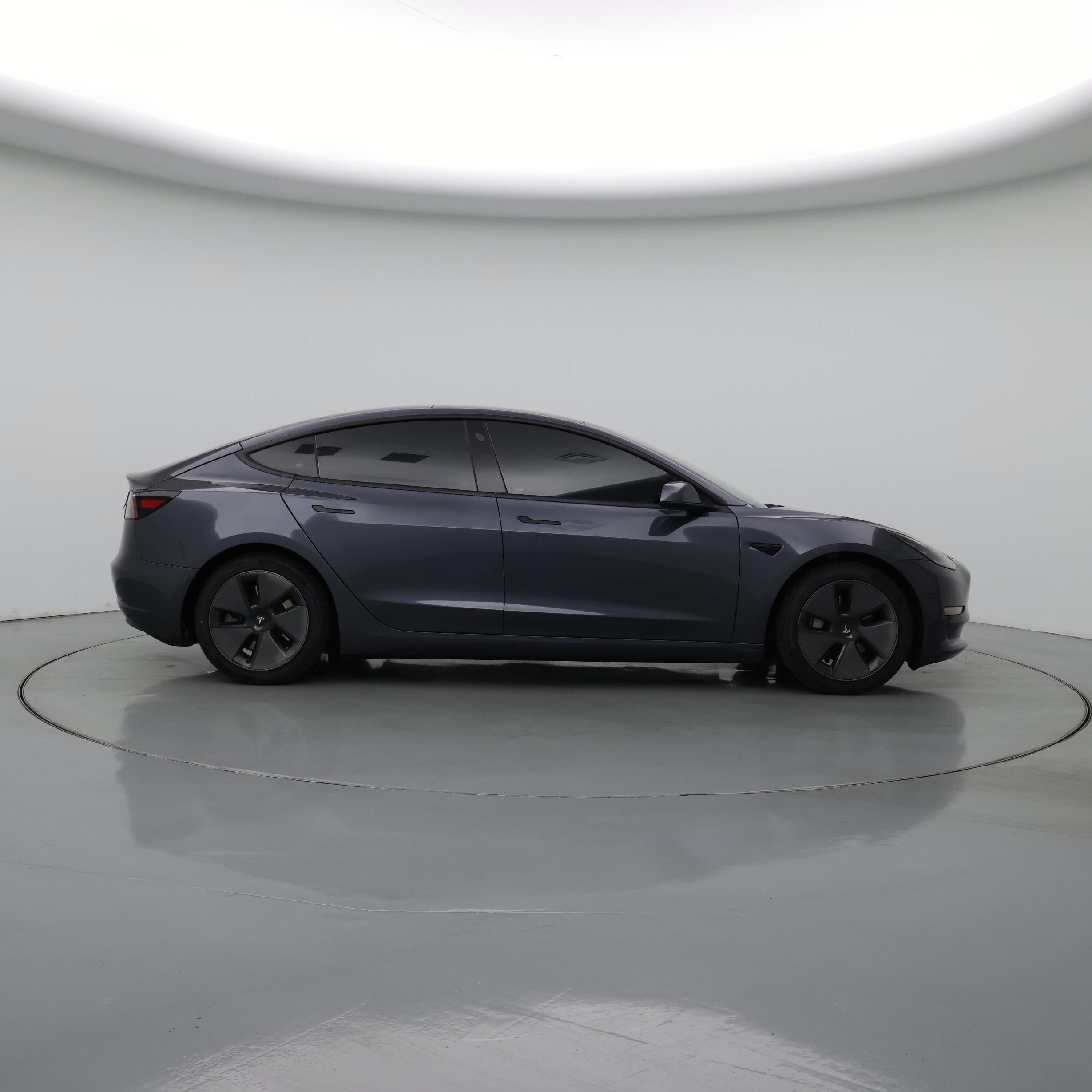 Thumbnail: 2021 Tesla Model 3 - 7
