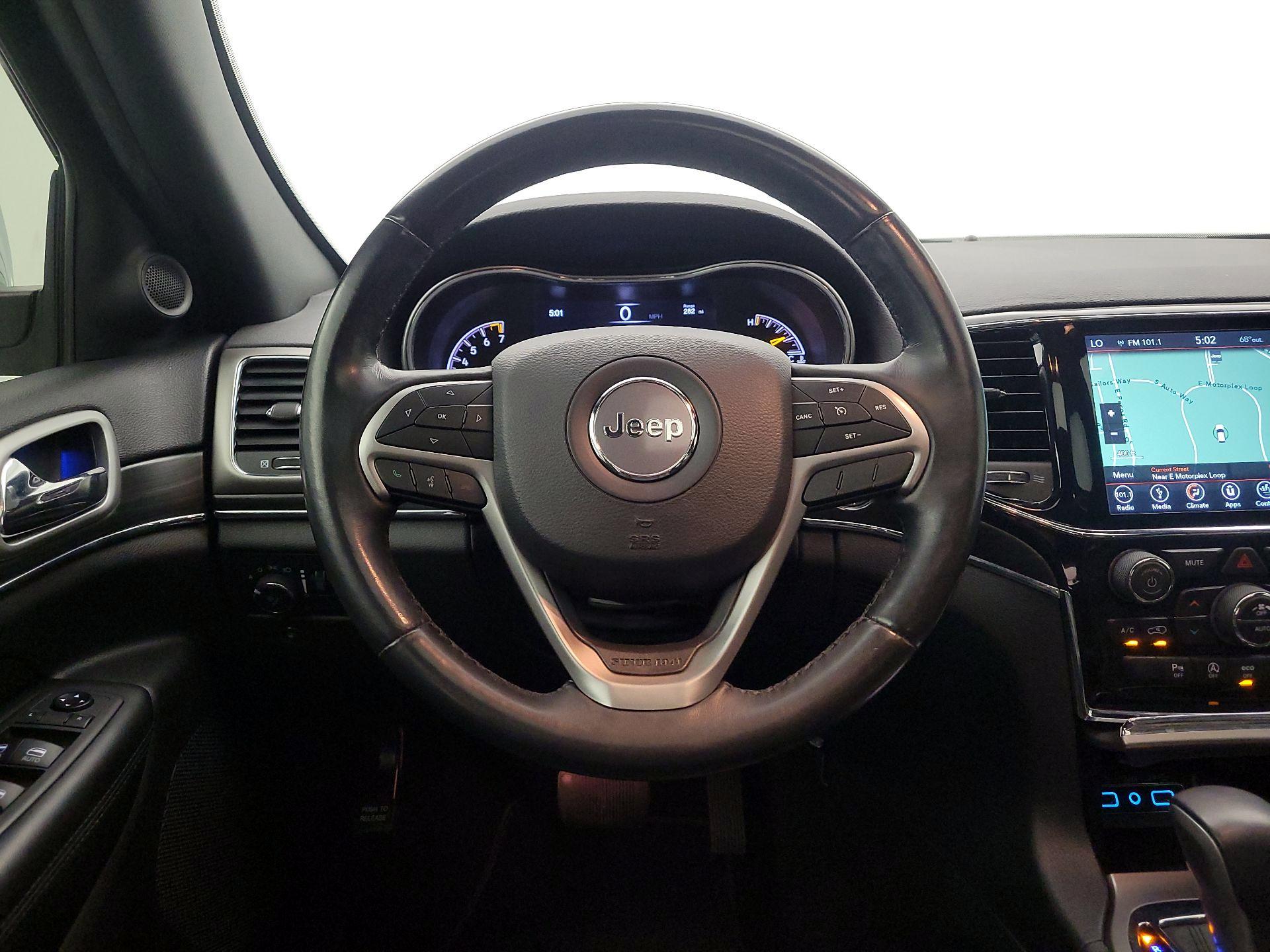 Thumbnail: 2019 Jeep Grand Cherokee - 10