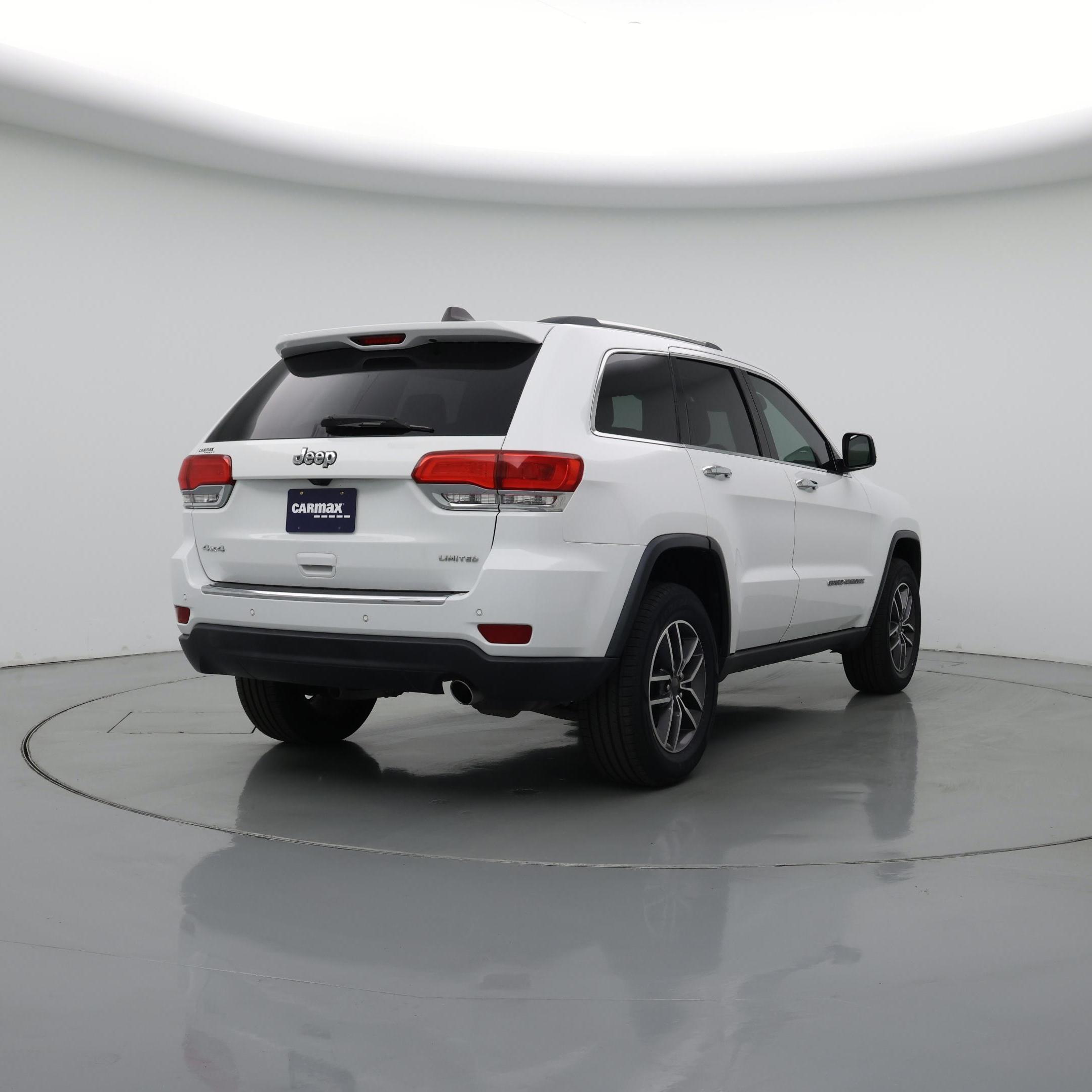 Thumbnail: 2019 Jeep Grand Cherokee - 8