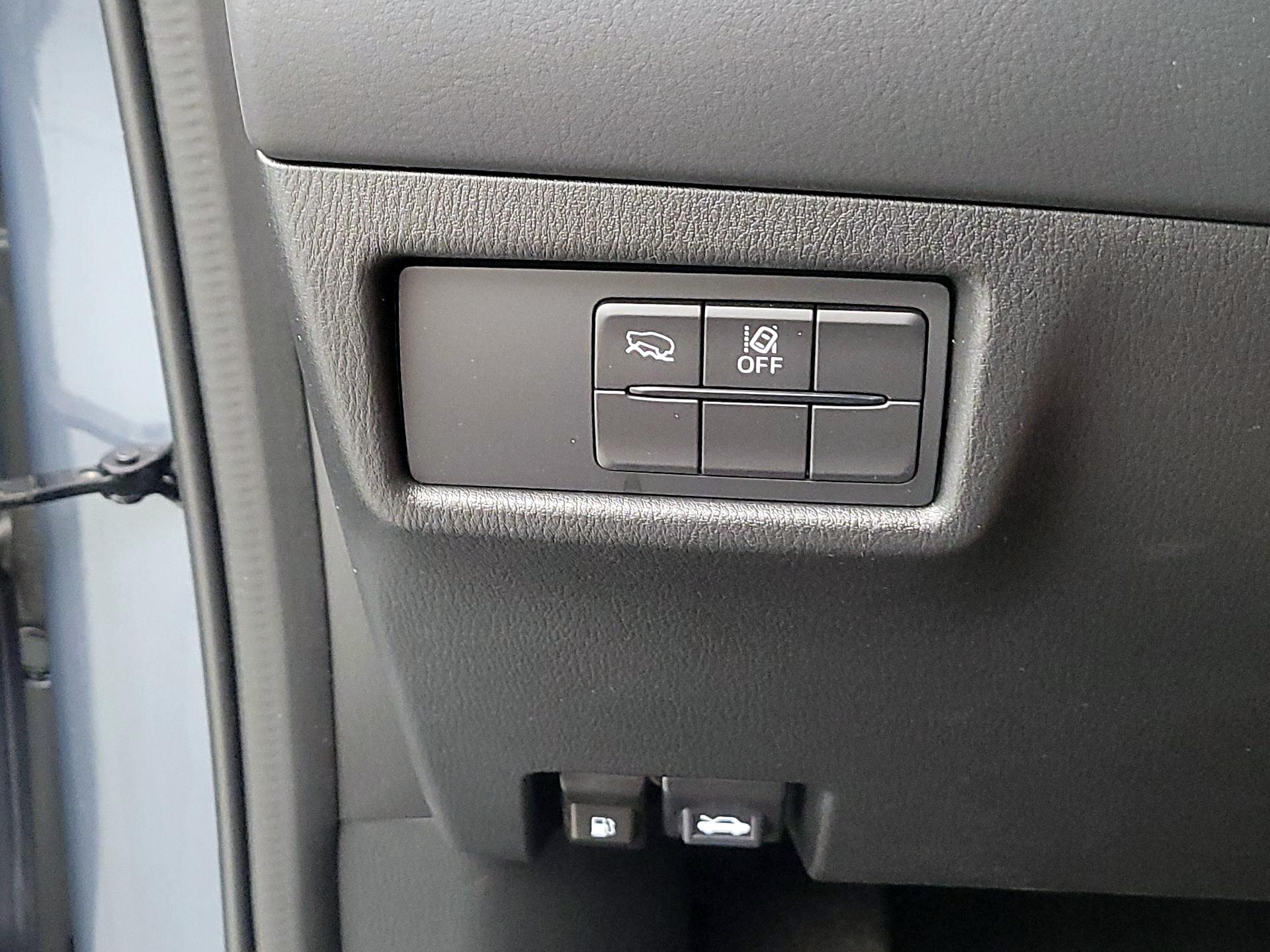 Thumbnail: 2023 Mazda CX-5 - 13