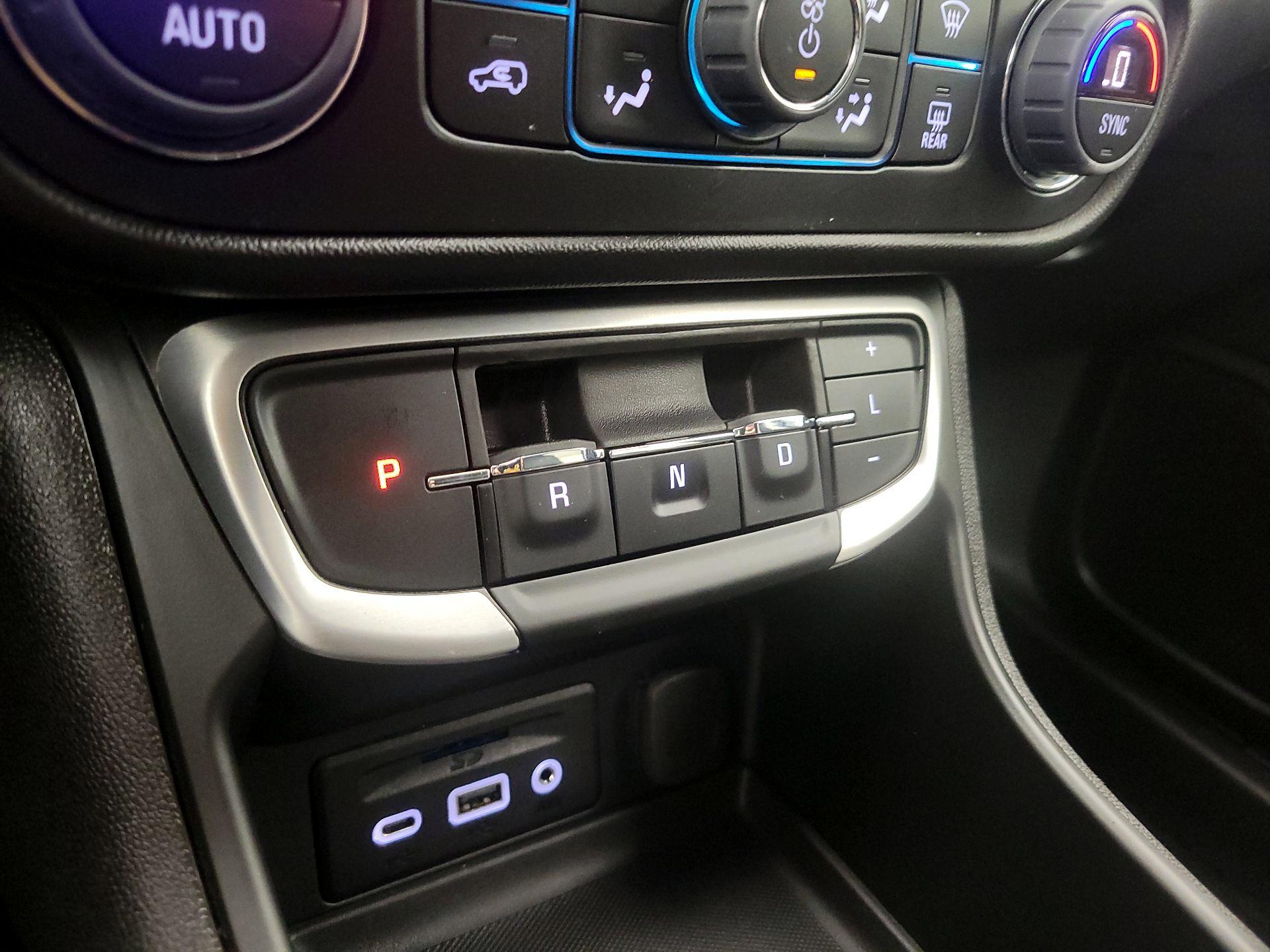 Thumbnail: 2024 GMC Terrain - 17