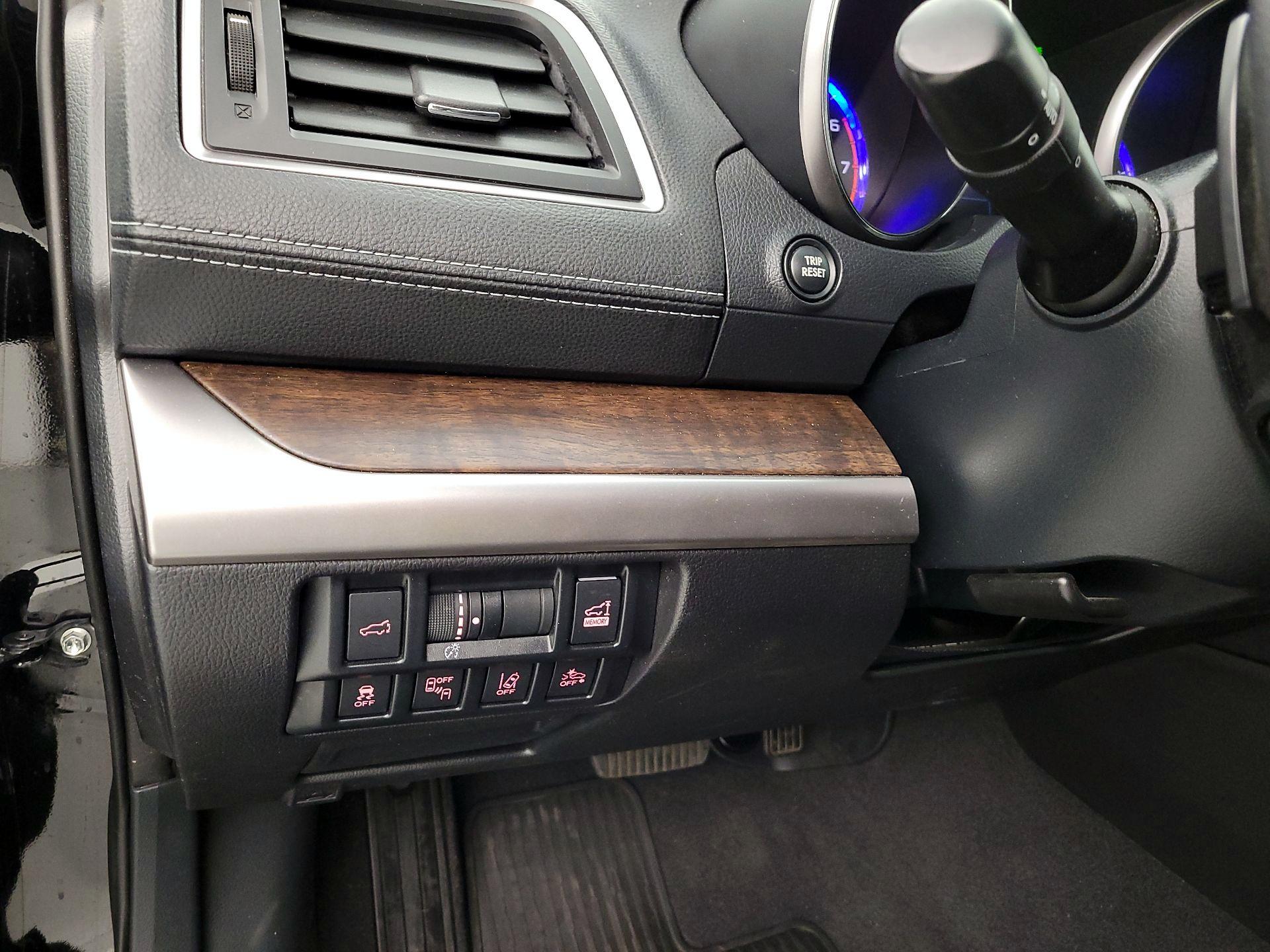 Thumbnail: 2018 Subaru Outback - 13