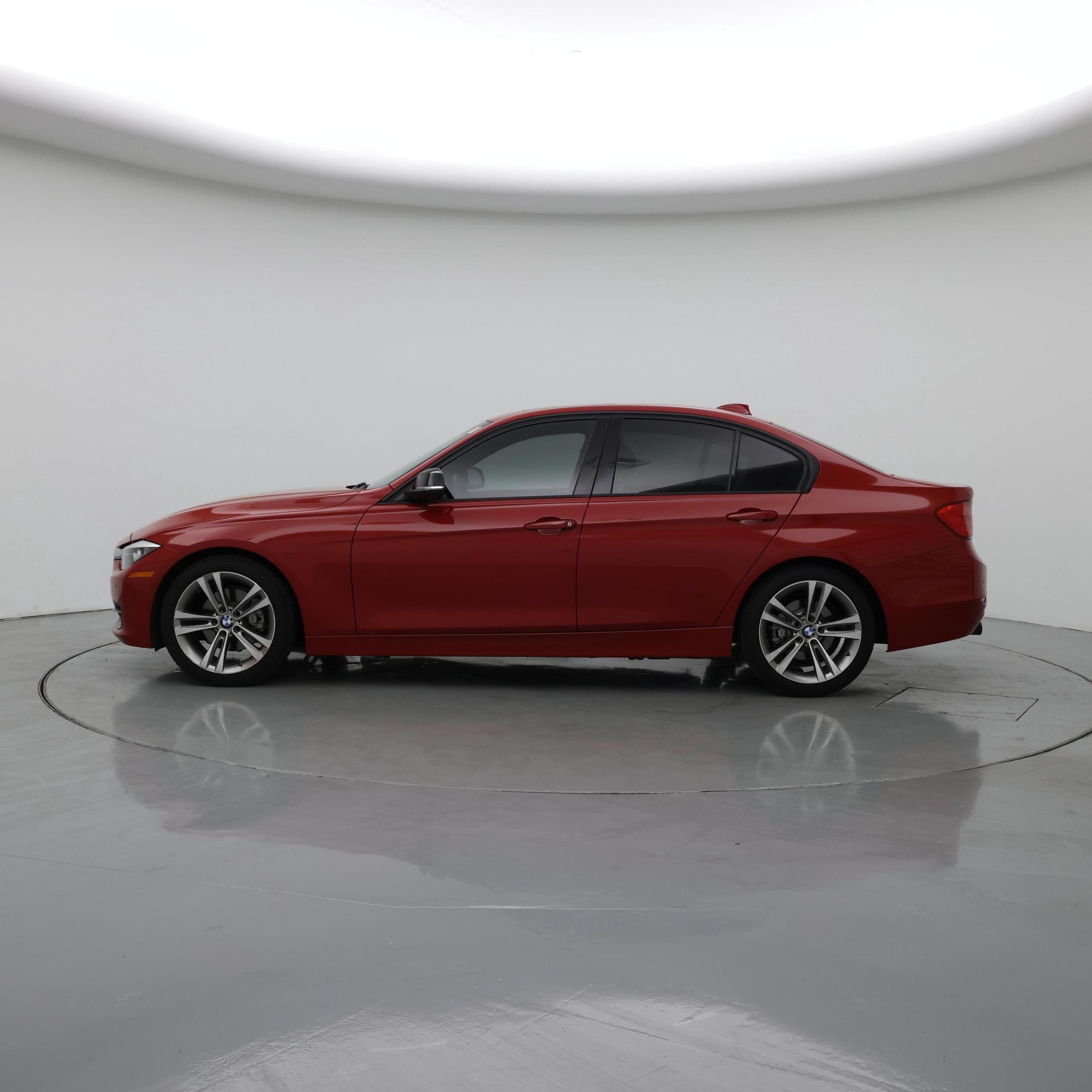 Thumbnail: 2015 BMW 3 Series - 3