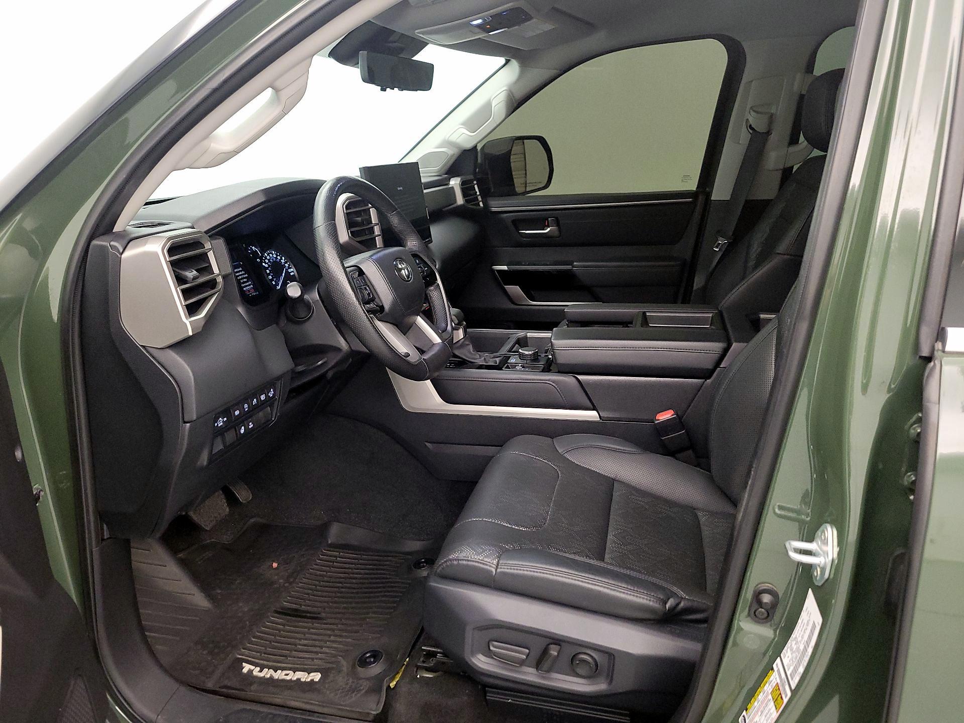 Thumbnail: 2023 Toyota Tundra - 11