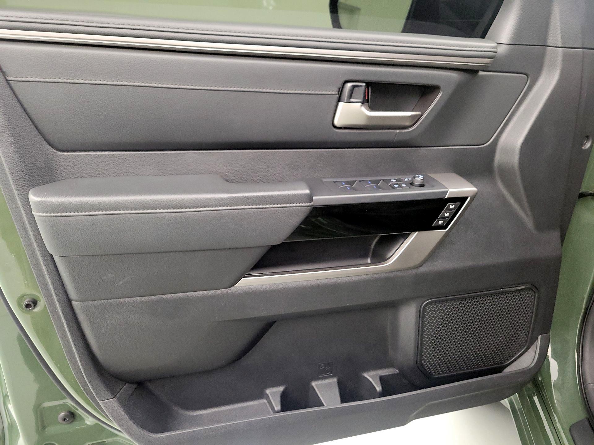 Thumbnail: 2023 Toyota Tundra - 12