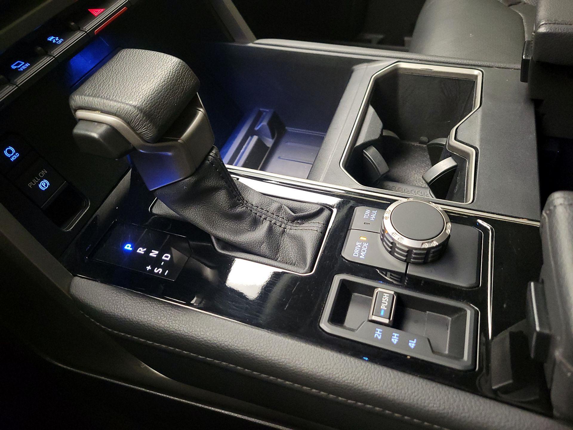 Thumbnail: 2023 Toyota Tundra - 17