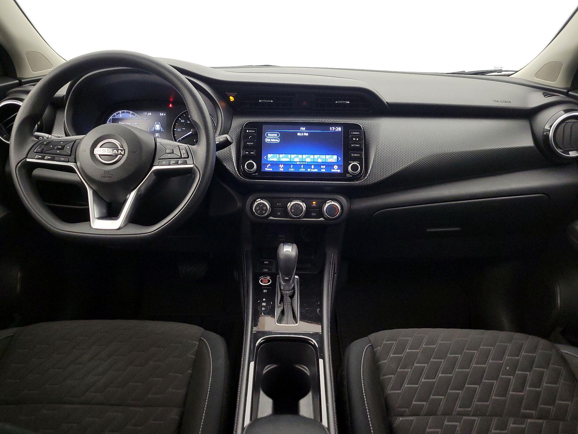 Thumbnail: 2023 Nissan Kicks - 9