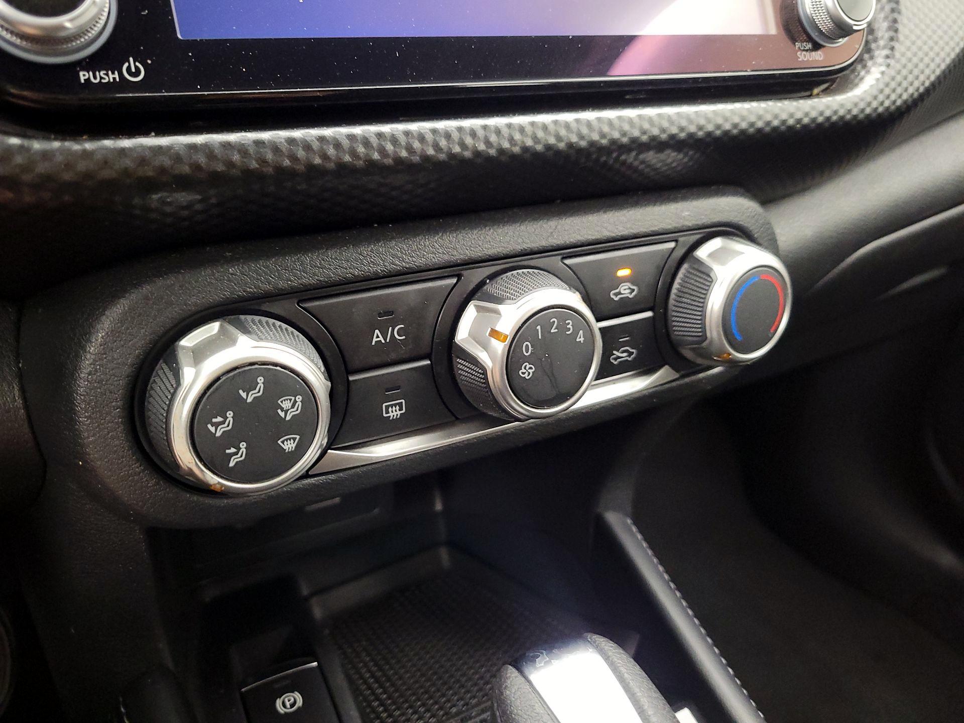 Thumbnail: 2023 Nissan Kicks - 16