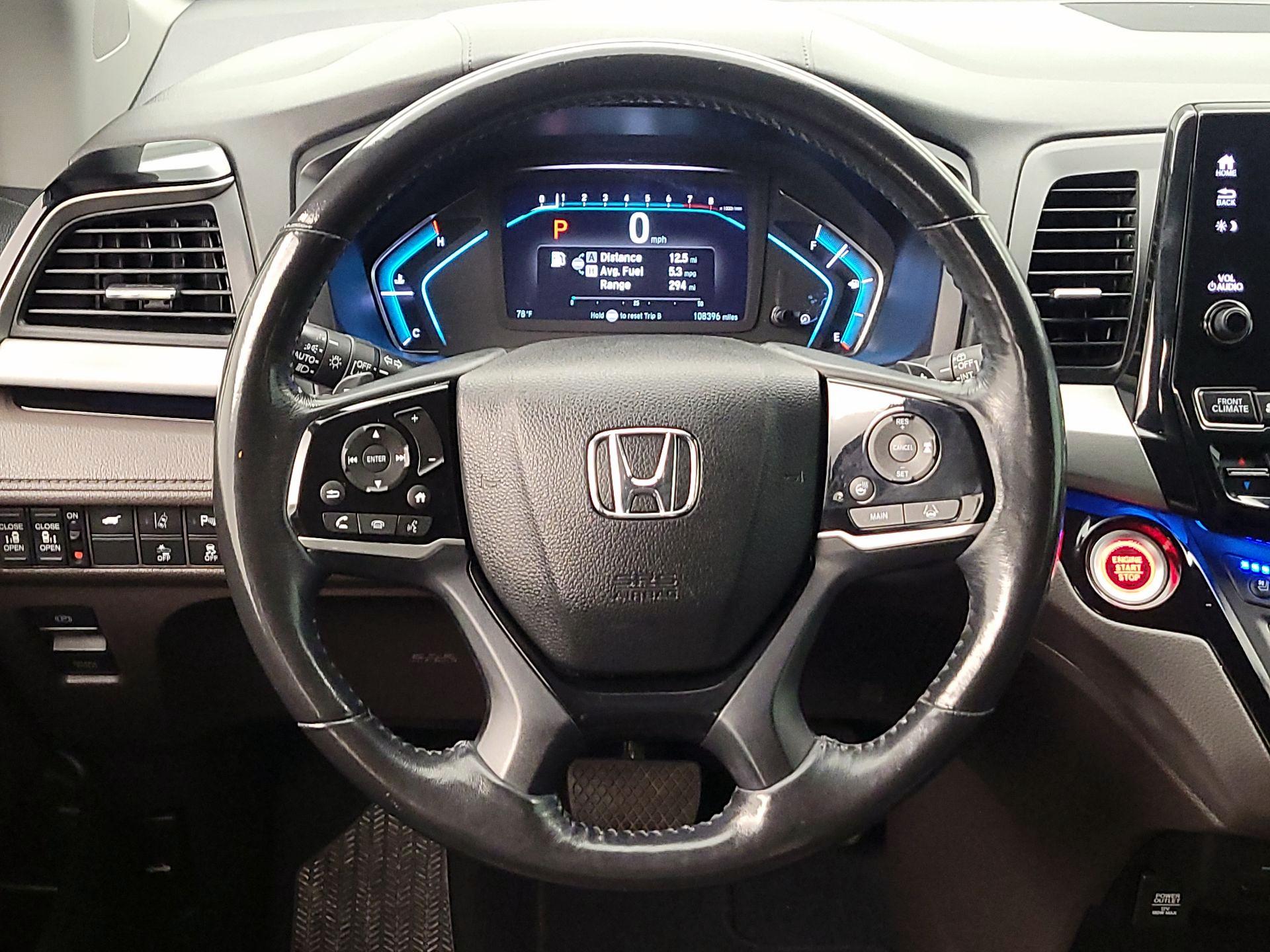 Thumbnail: 2018 Honda Odyssey - 10