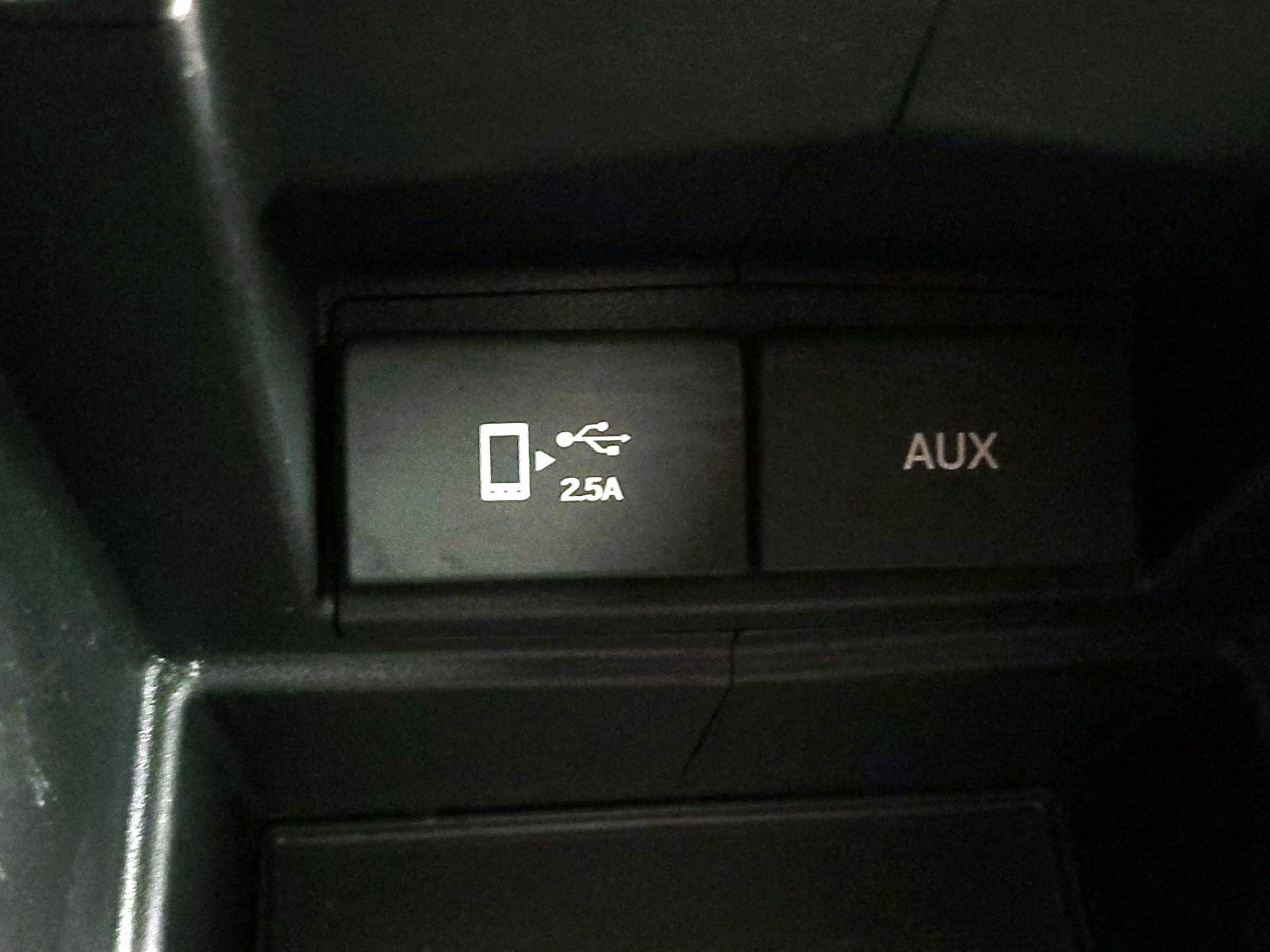 Thumbnail: 2018 Honda Odyssey - 19