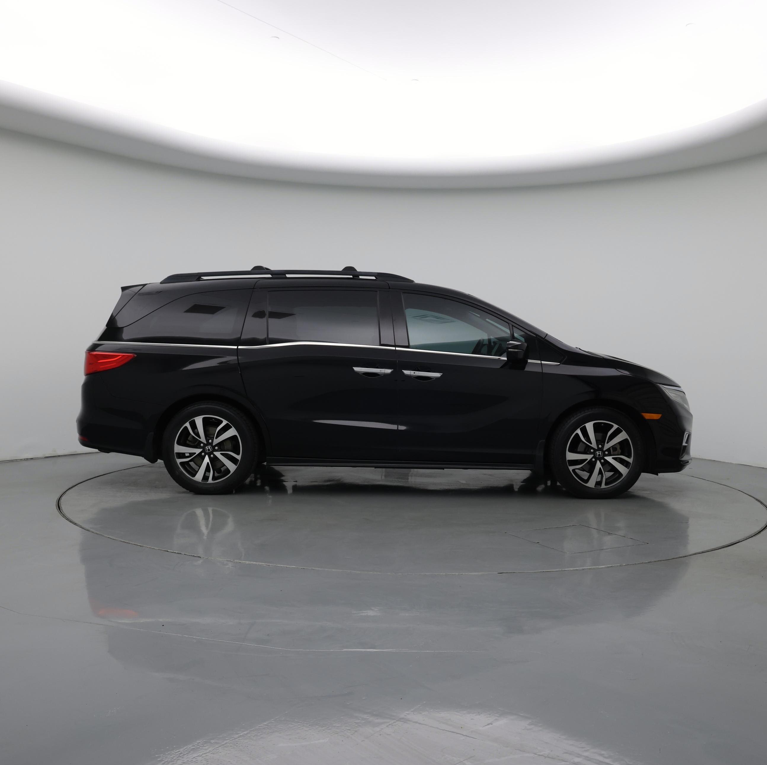 Thumbnail: 2018 Honda Odyssey - 7