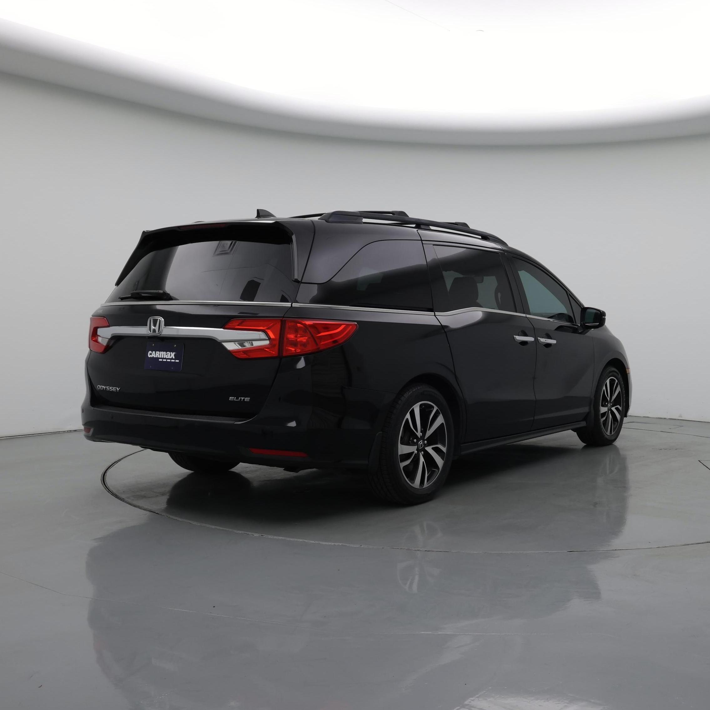 Thumbnail: 2018 Honda Odyssey - 8