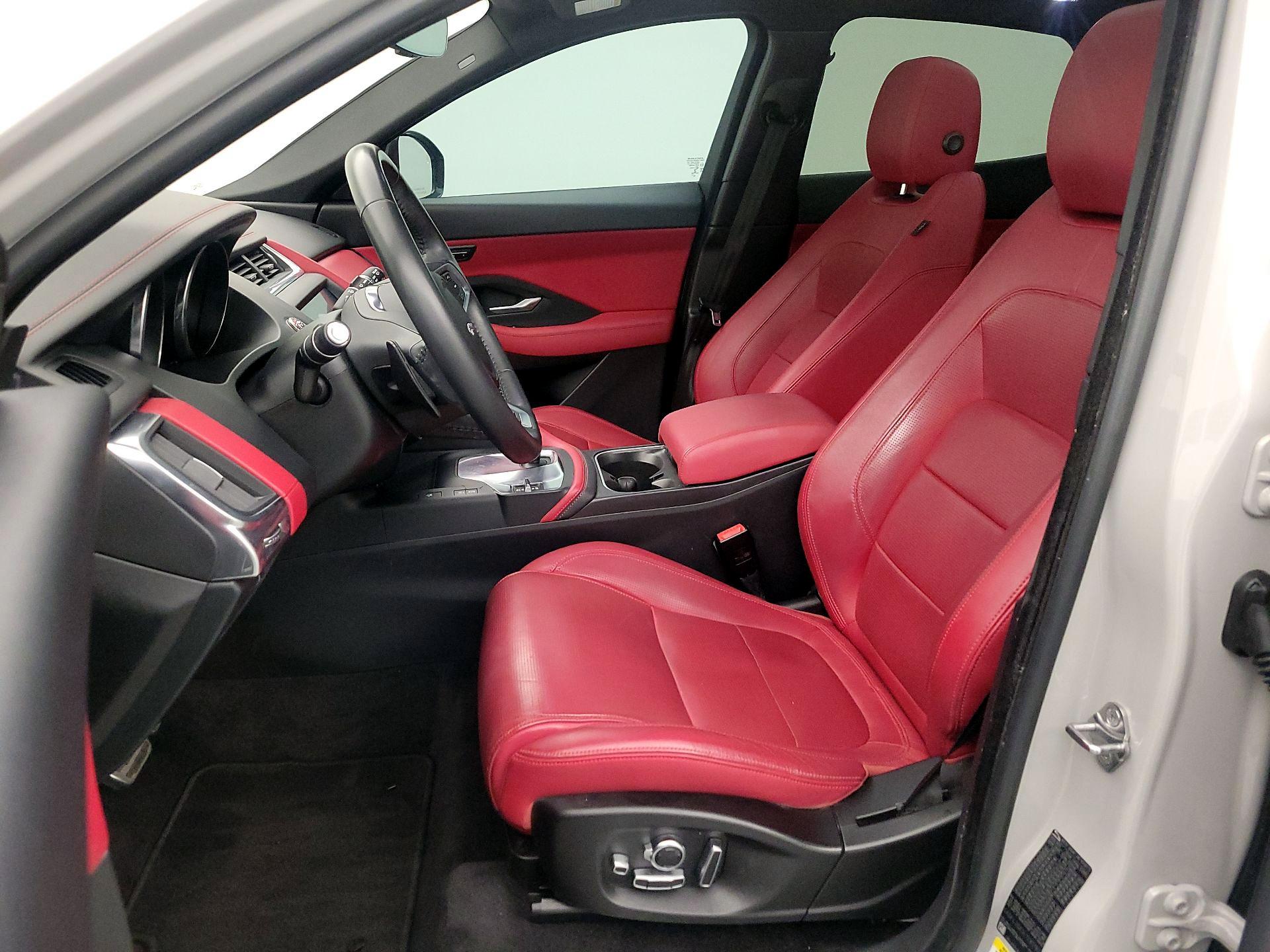 Thumbnail: 2020 Jaguar E-Pace - 11