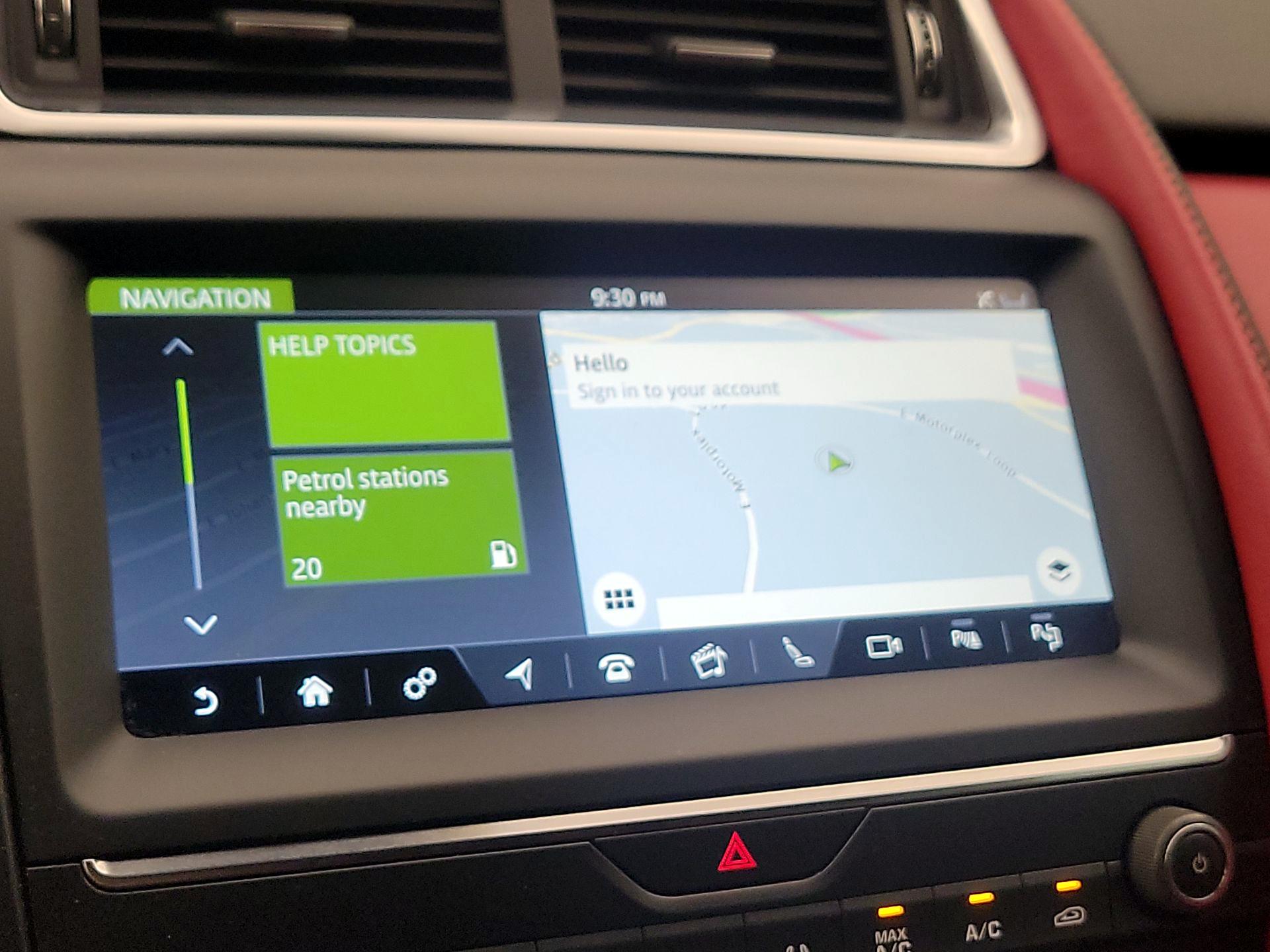 Thumbnail: 2020 Jaguar E-Pace - 14