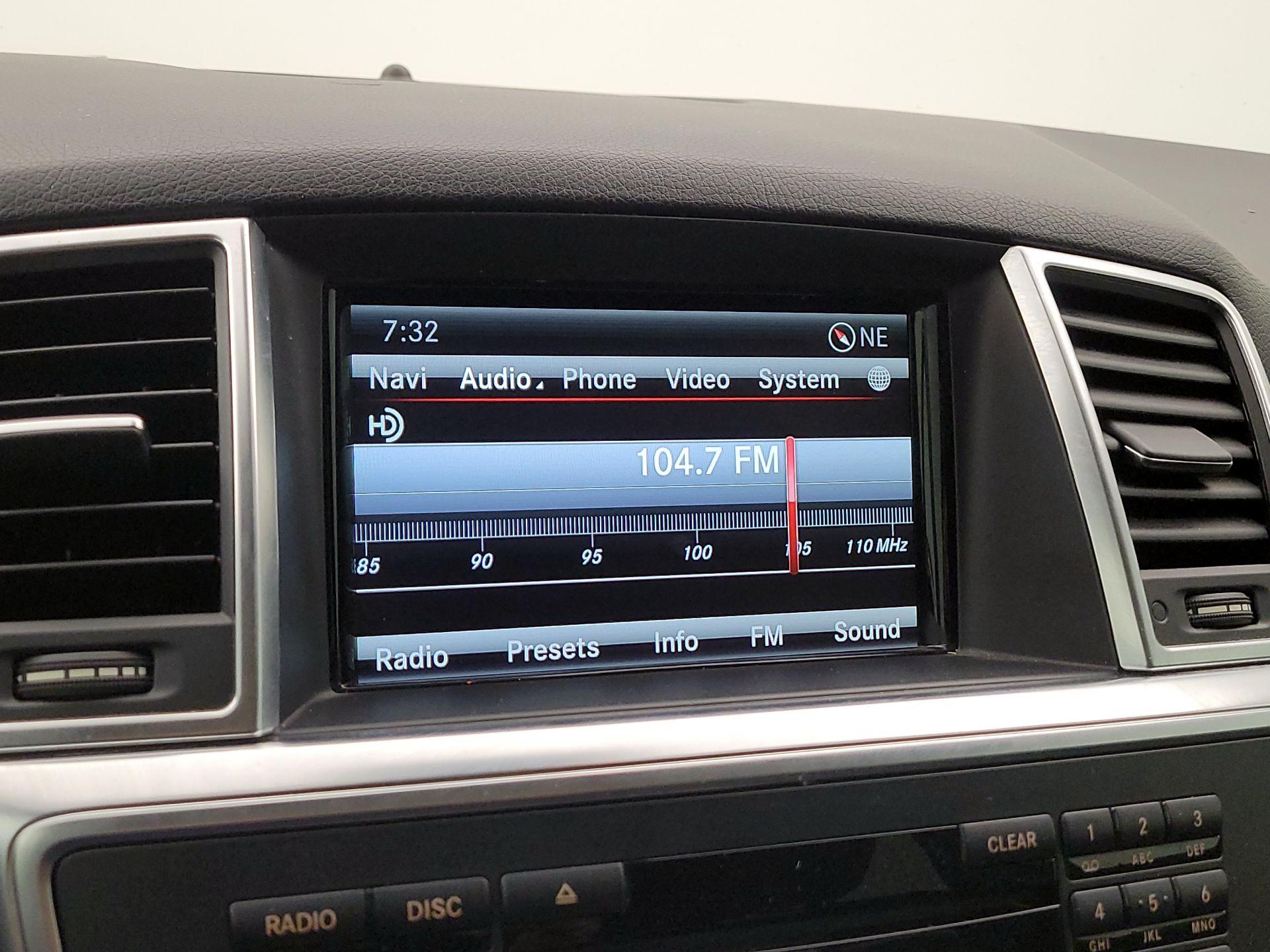 Thumbnail: 2015 Mercedes-Benz M-Class - 15