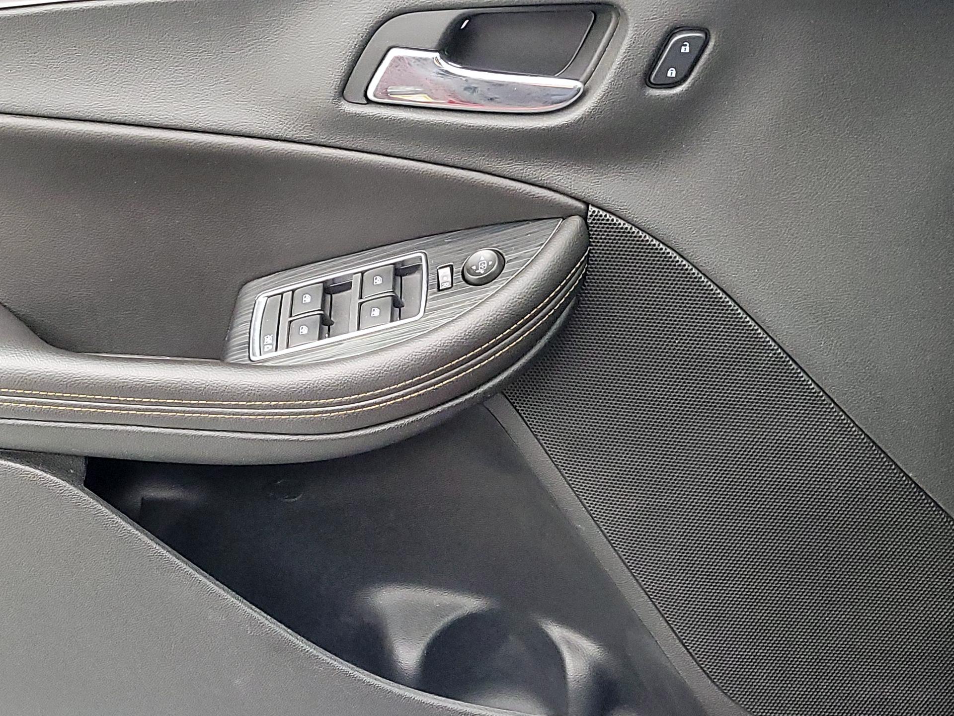 Thumbnail: 2017 Chevrolet Impala - 12