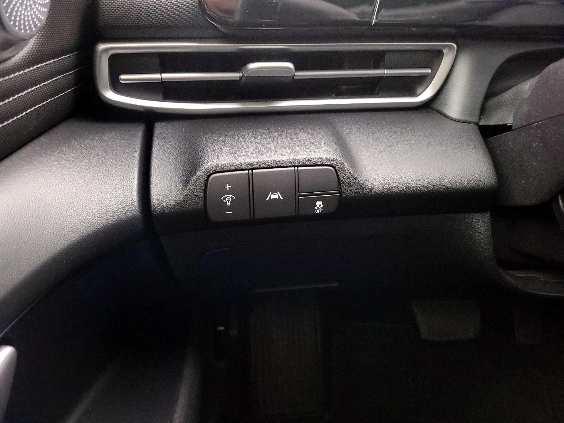 Thumbnail: 2022 Hyundai Elantra - 13