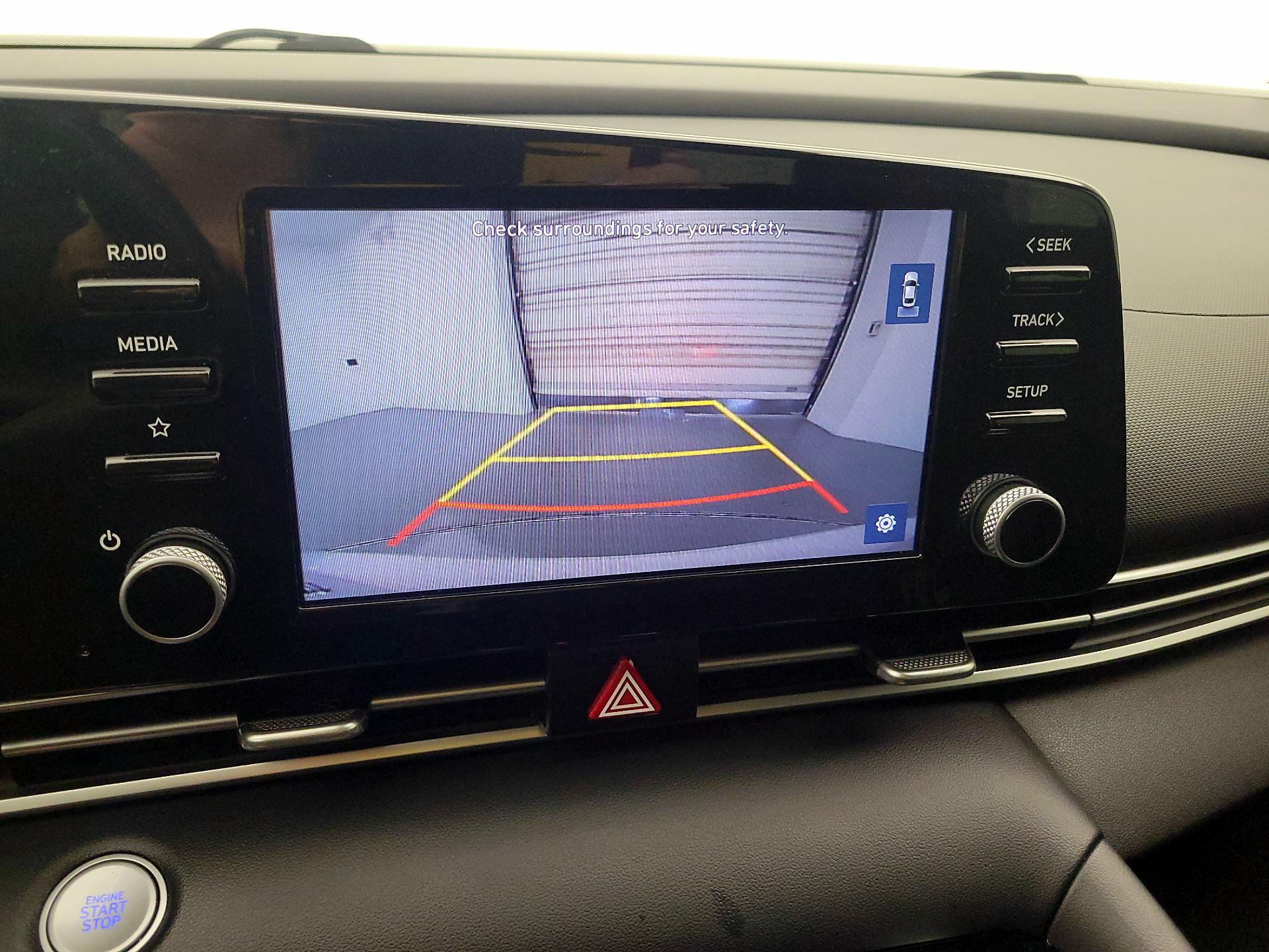 Thumbnail: 2022 Hyundai Elantra - 14