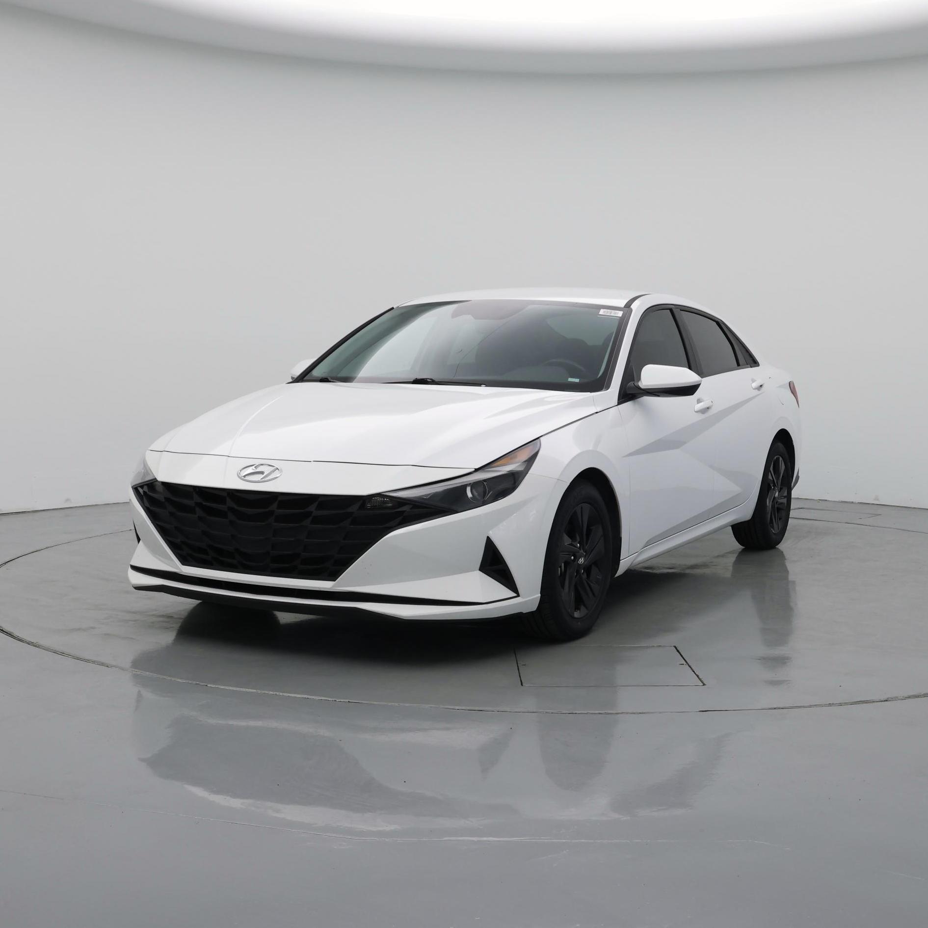 Thumbnail: 2022 Hyundai Elantra - 4