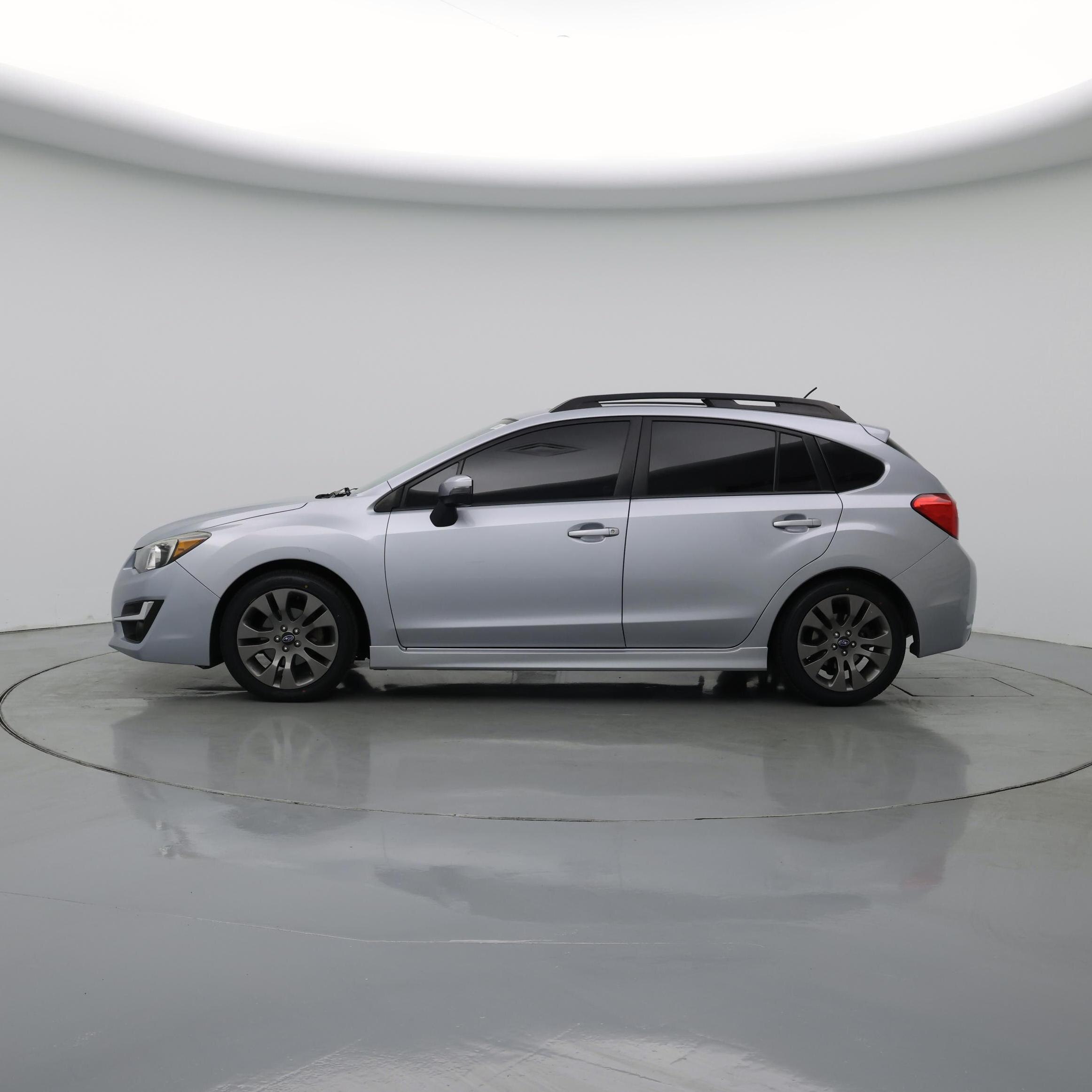 Thumbnail: 2016 Subaru Impreza - 3