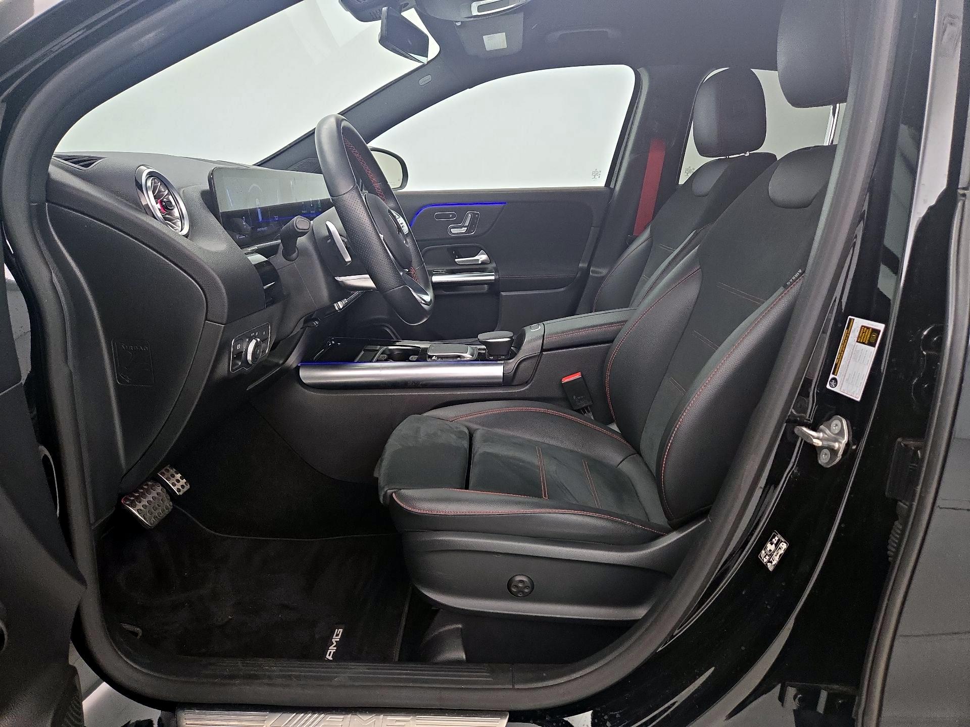 Thumbnail: 2022 Mercedes-Benz GLA - 11