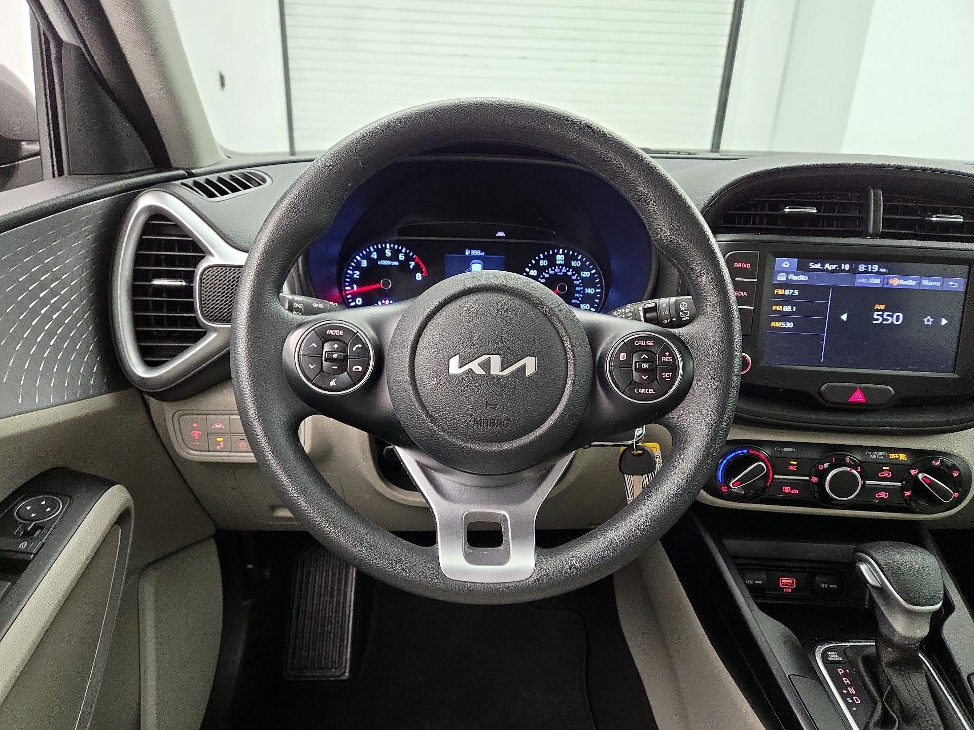Thumbnail: 2022 Kia Soul - 10