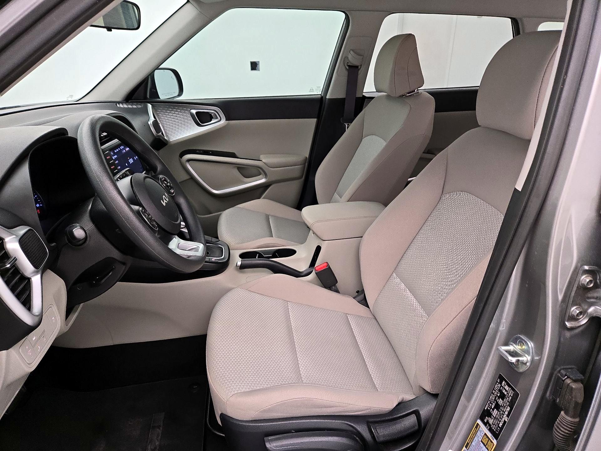 Thumbnail: 2022 Kia Soul - 11