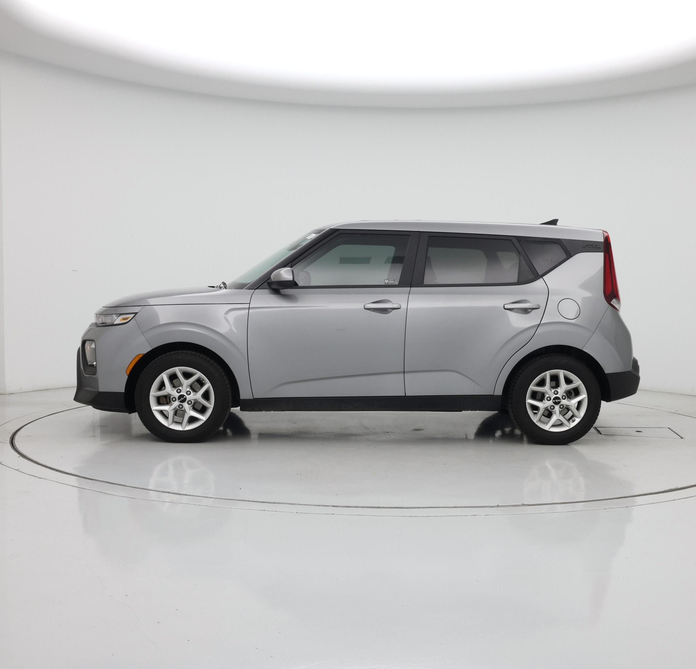 Thumbnail: 2022 Kia Soul - 3