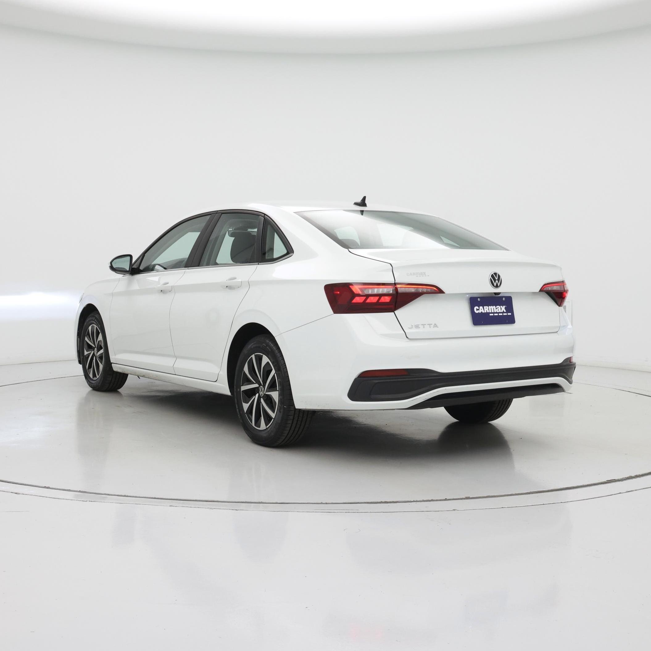 Thumbnail: 2024 Volkswagen Jetta - 2