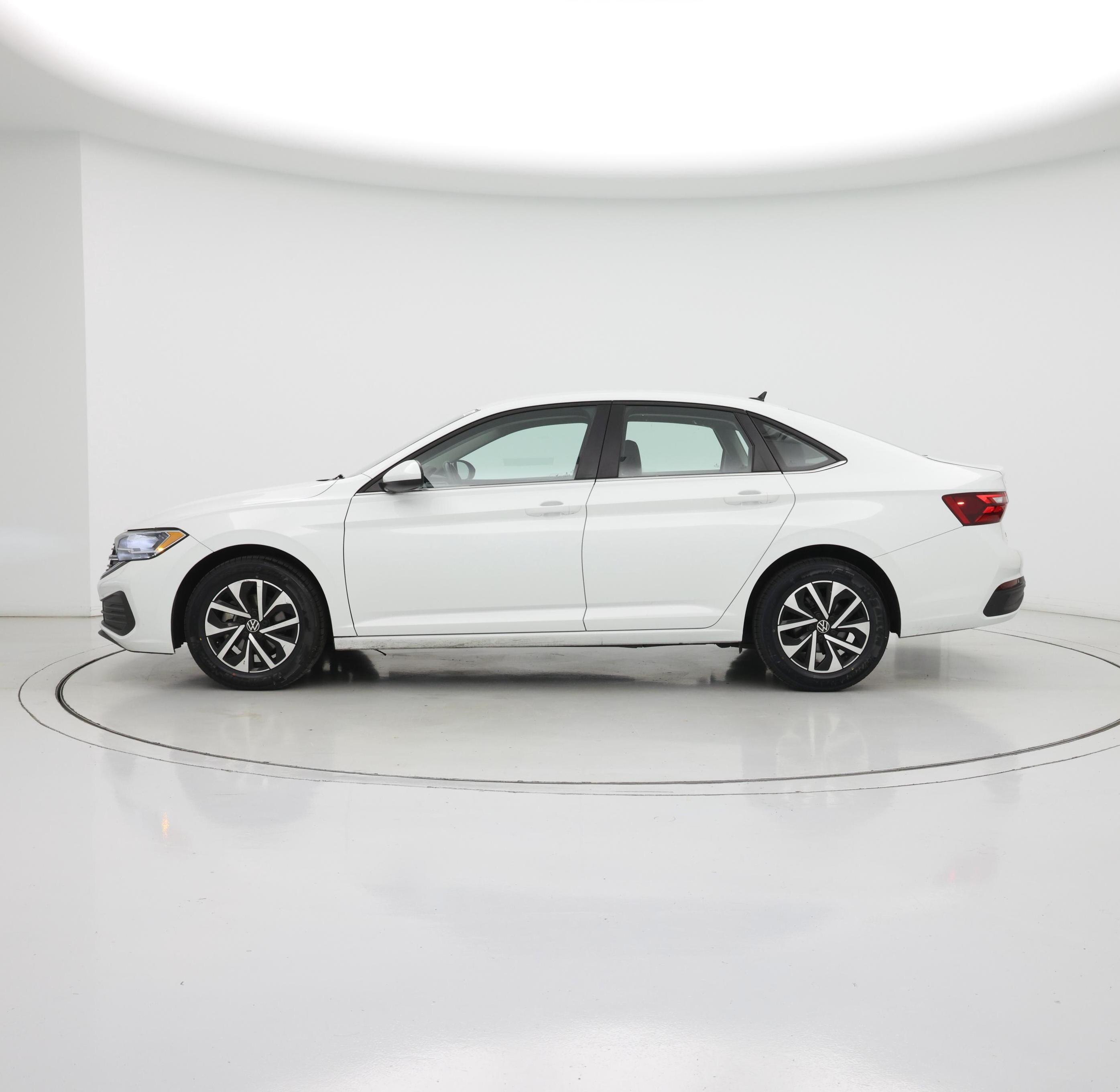 Thumbnail: 2024 Volkswagen Jetta - 3