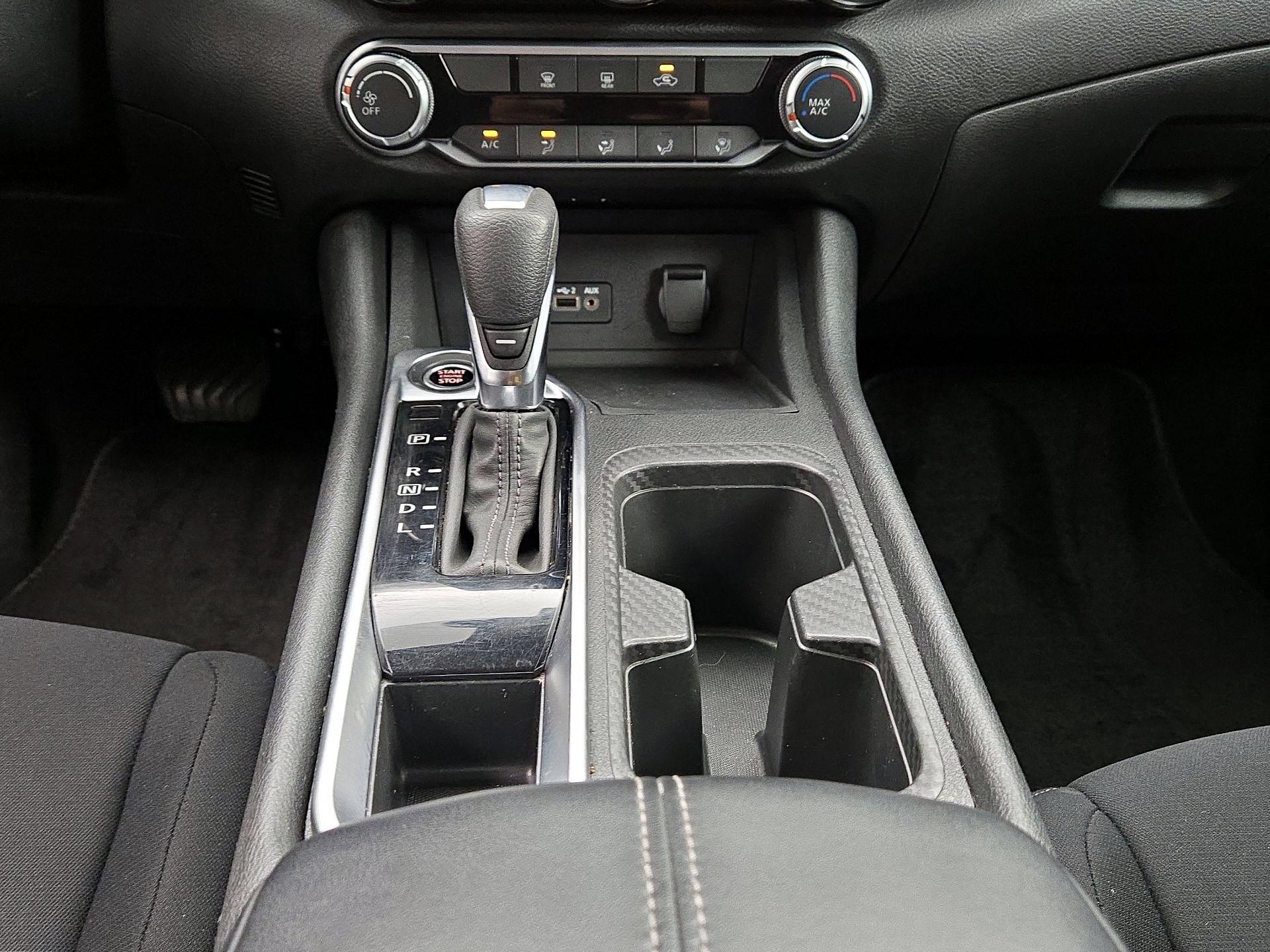 Thumbnail: 2023 Nissan Sentra - 17