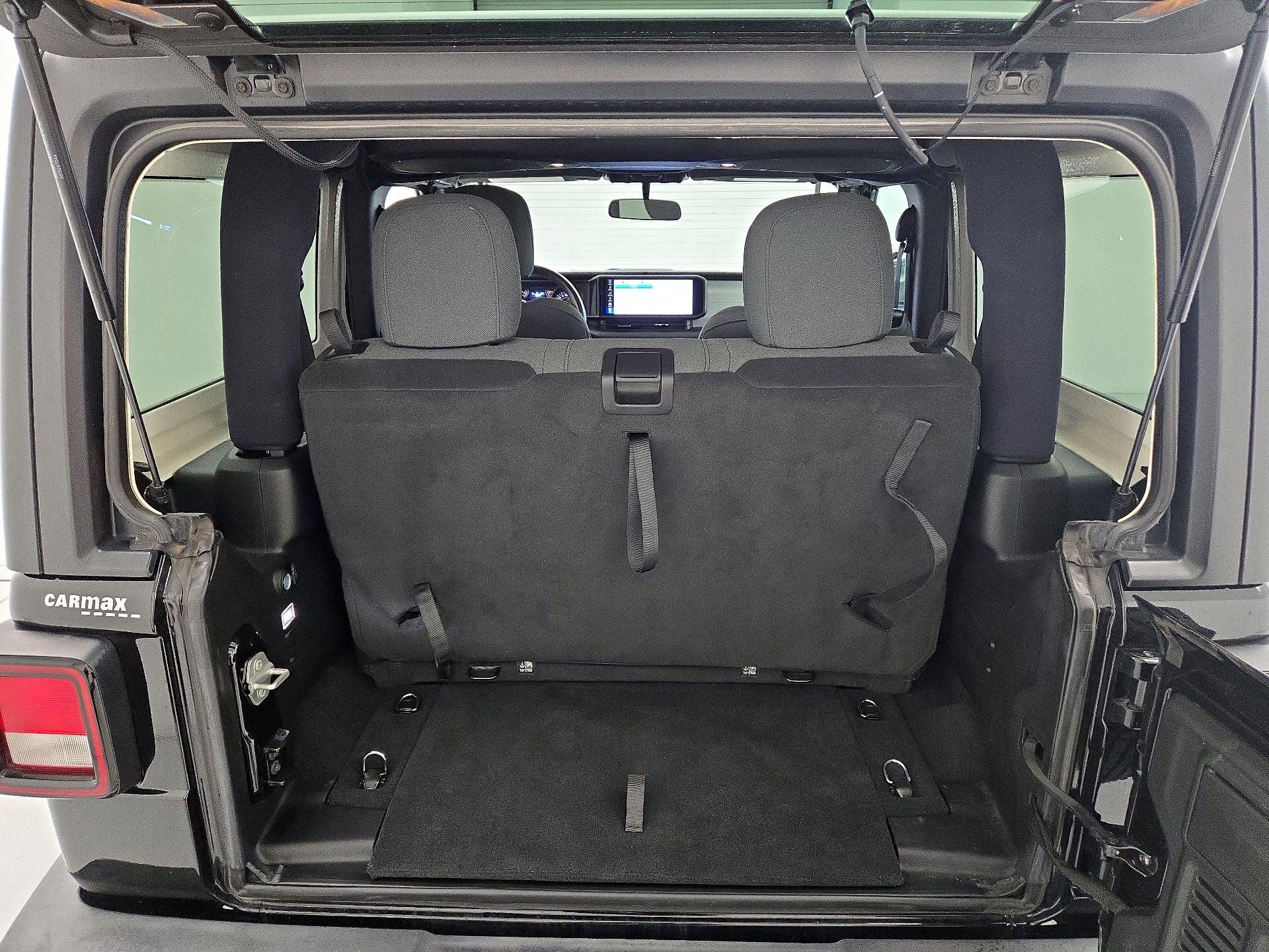 Thumbnail: 2024 Jeep Wrangler - 20