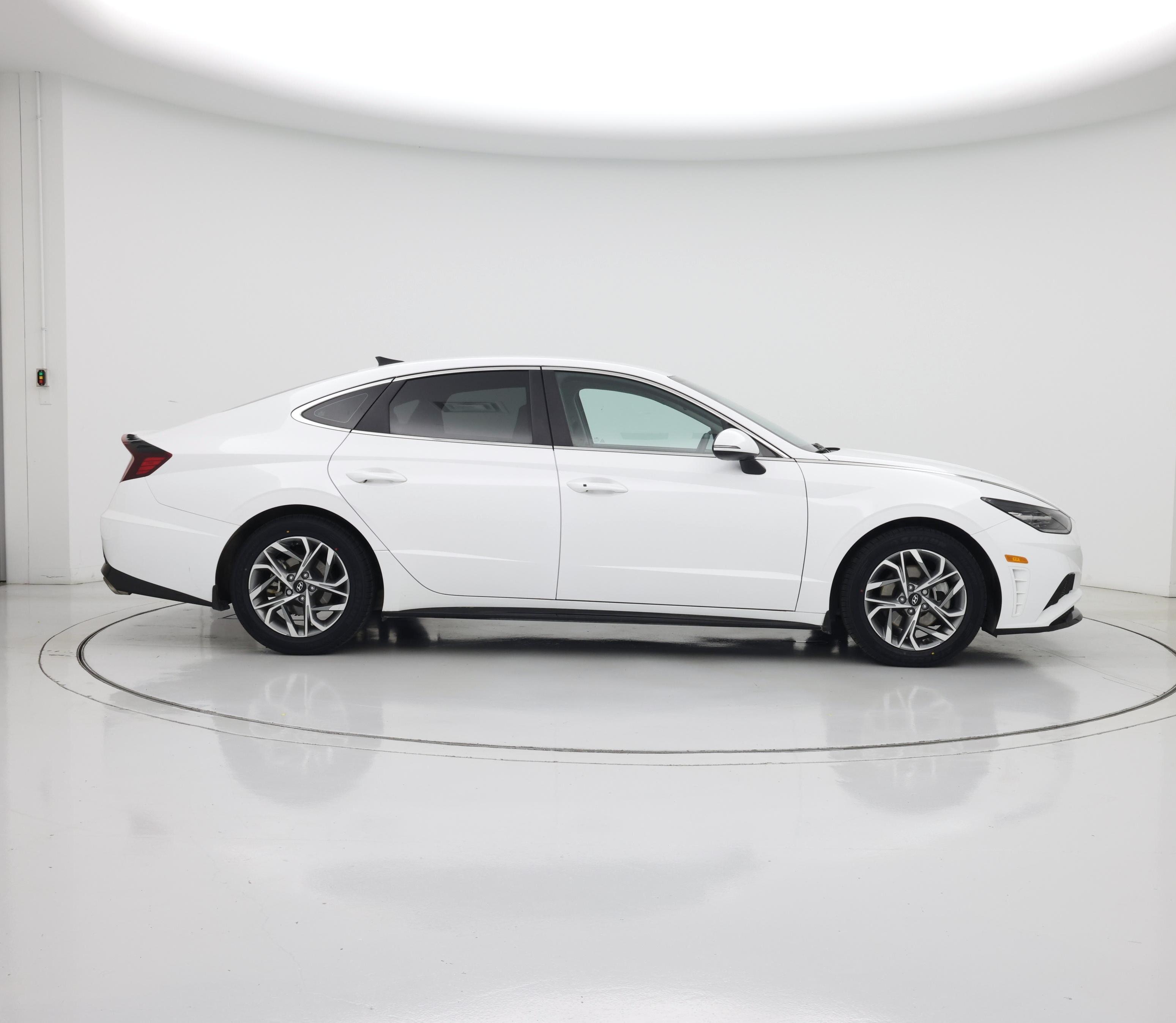 Thumbnail: 2023 Hyundai Sonata - 7