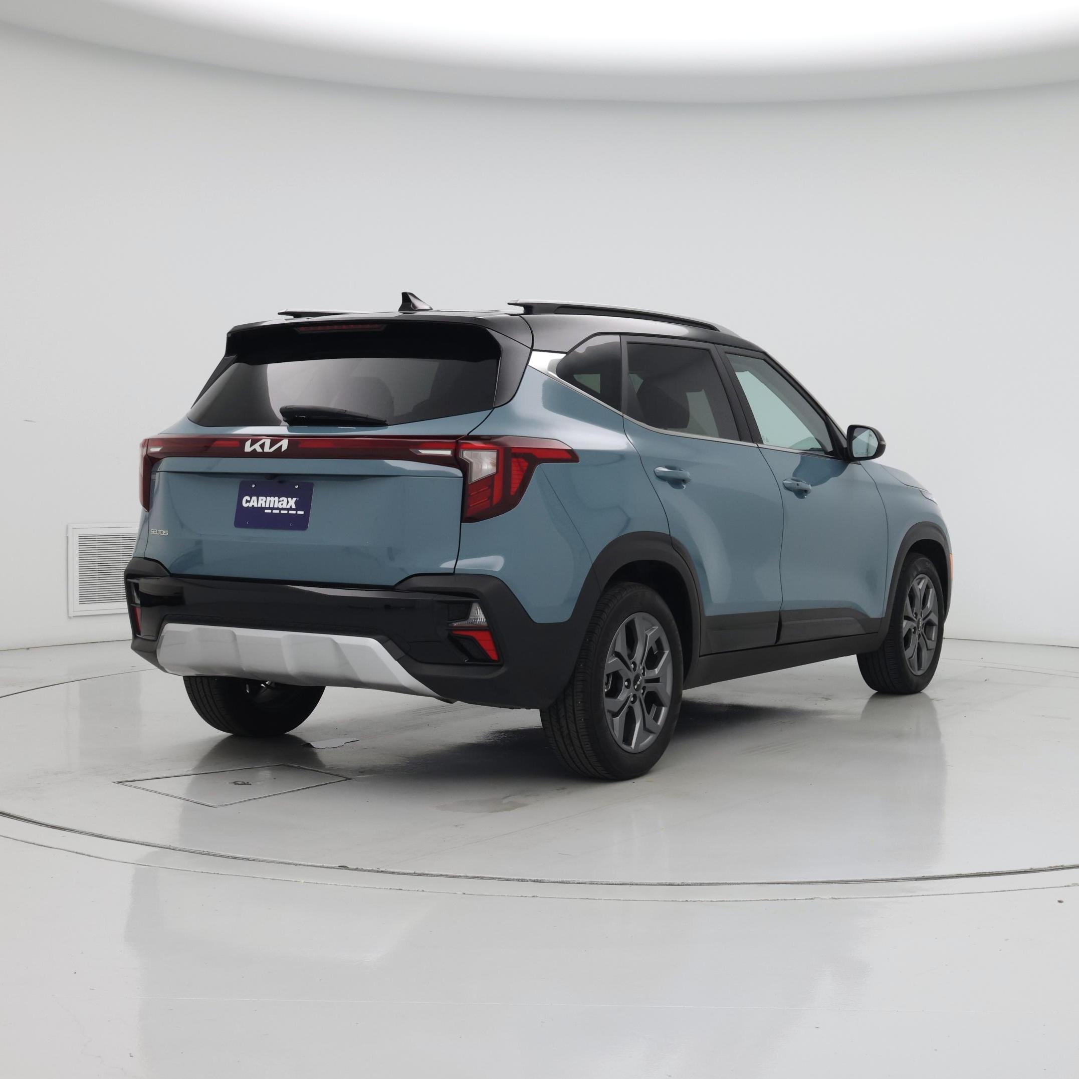 Thumbnail: 2024 Kia Seltos - 8