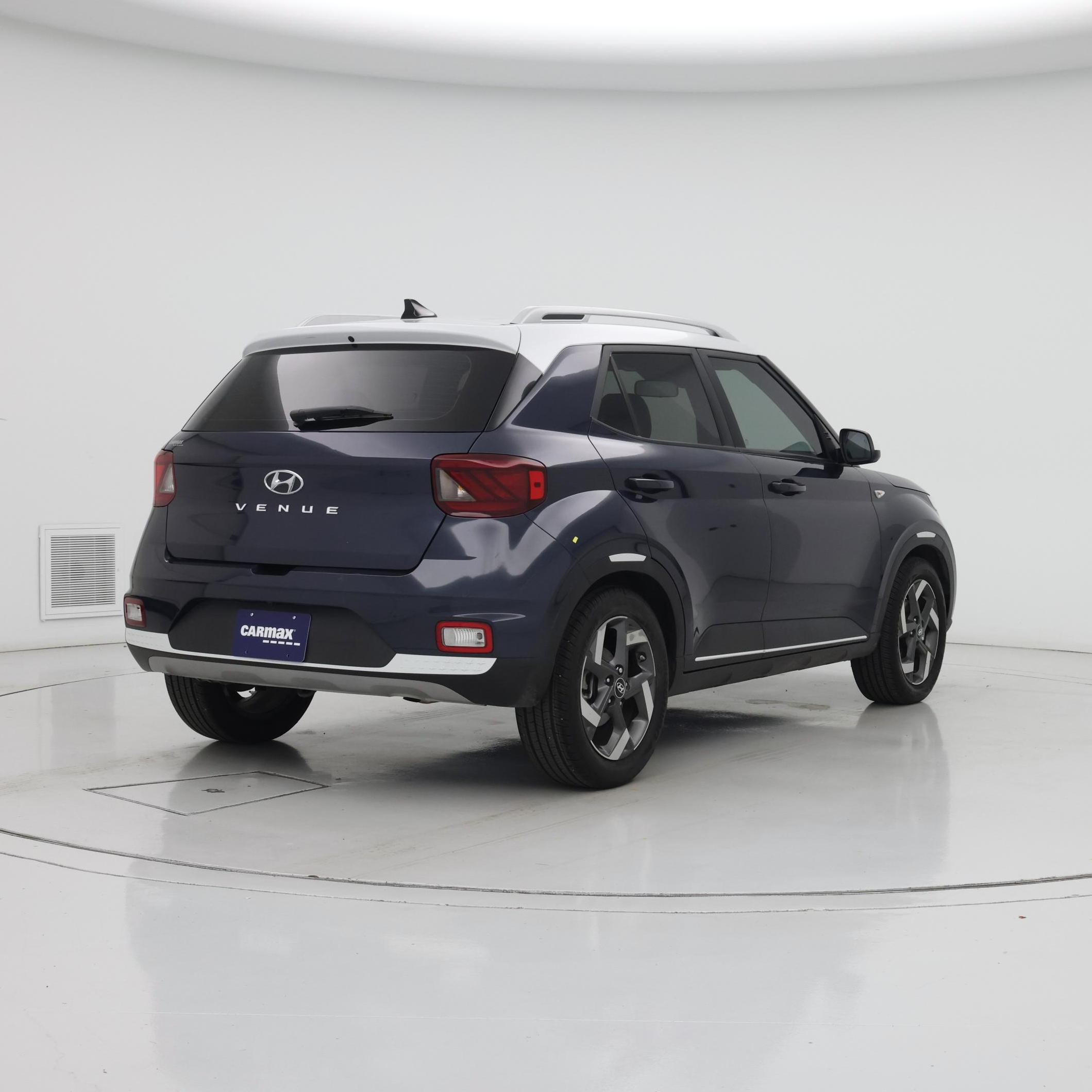 Thumbnail: 2022 Hyundai Venue - 8