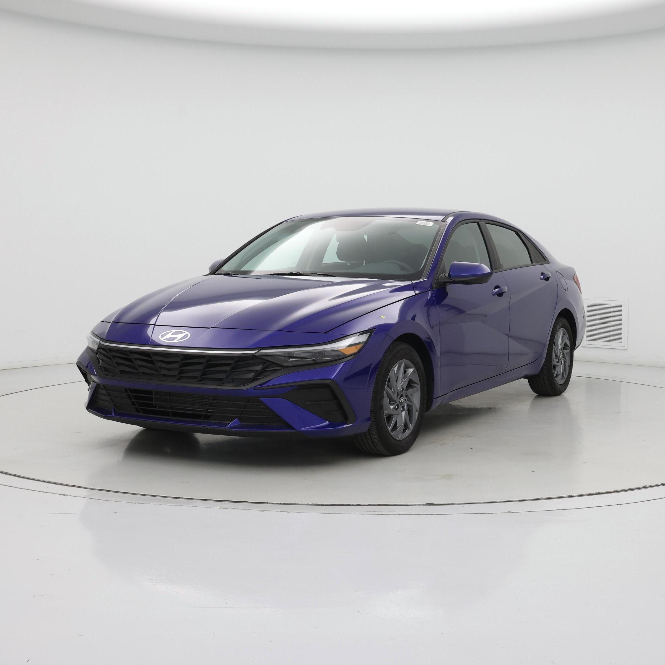 Thumbnail: 2024 Hyundai Elantra - 4