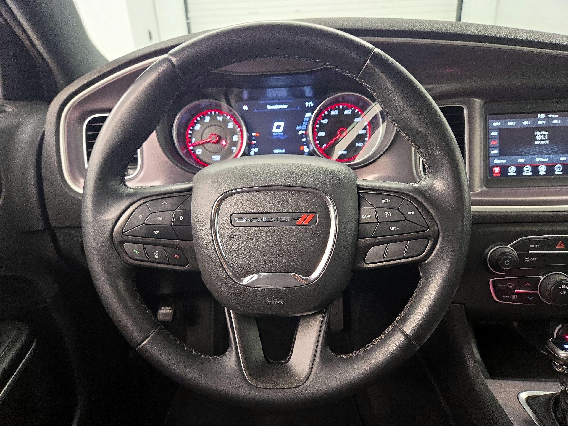 Thumbnail: 2022 Dodge Charger - 10